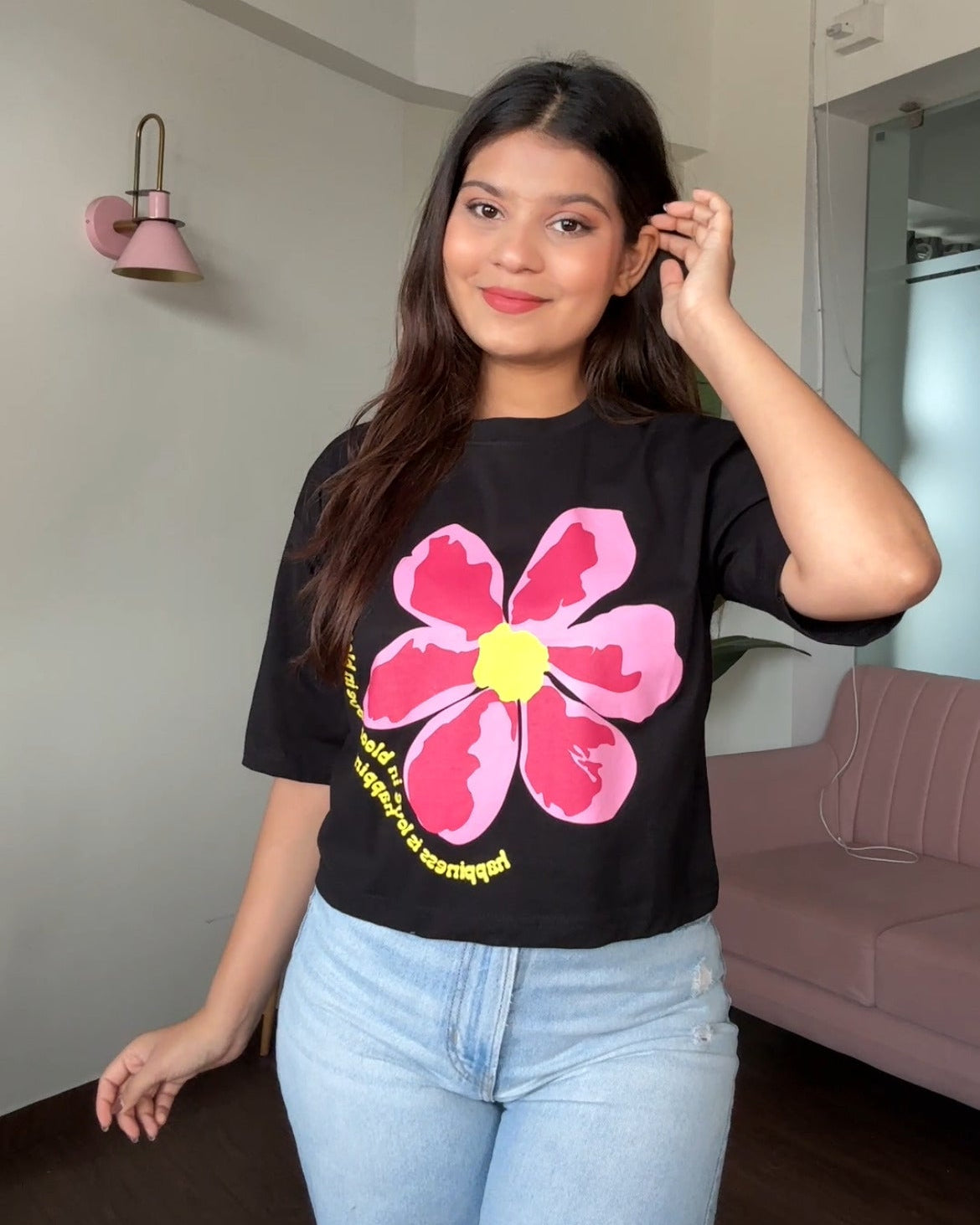Bloom Graphic Cropped Tee
