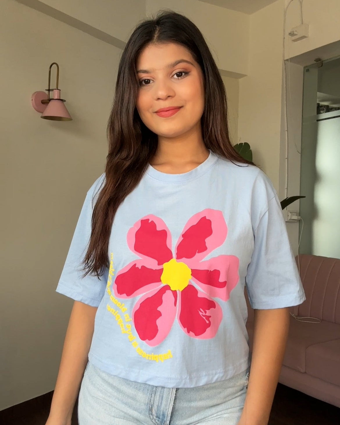 Bloom Graphic Cropped Tee