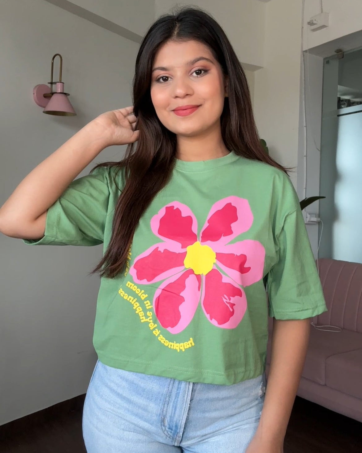 Bloom Graphic Cropped Tee