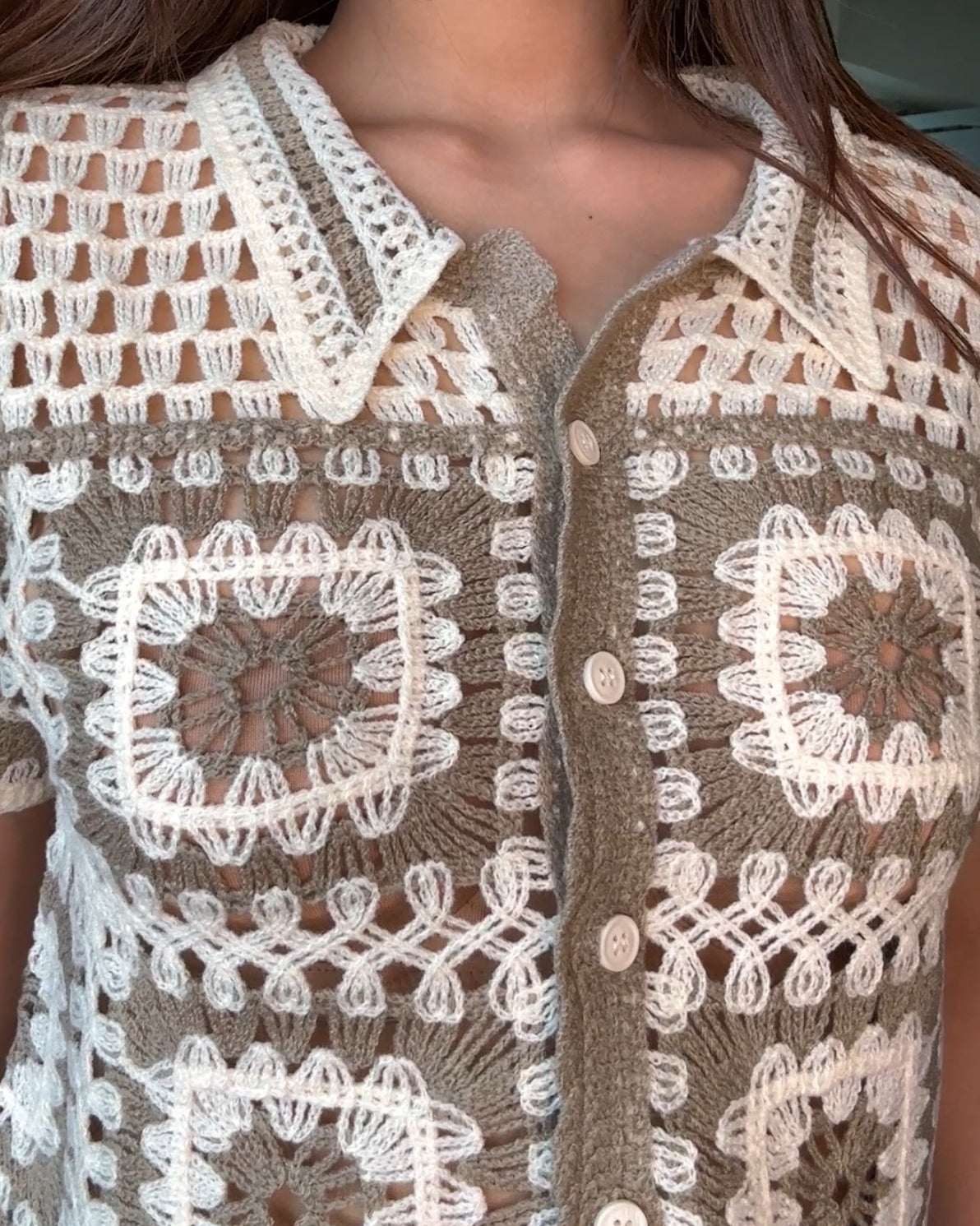 Contrast Block Checker Crochet Cropped Shirt