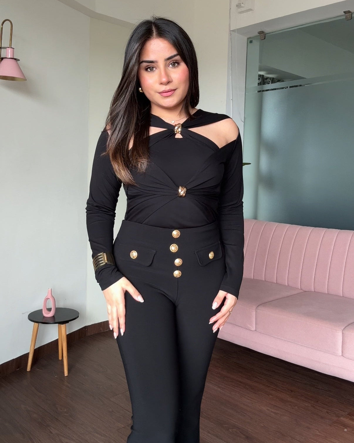 Cut Out Long Sleeves Golden Buckle Detailing Top