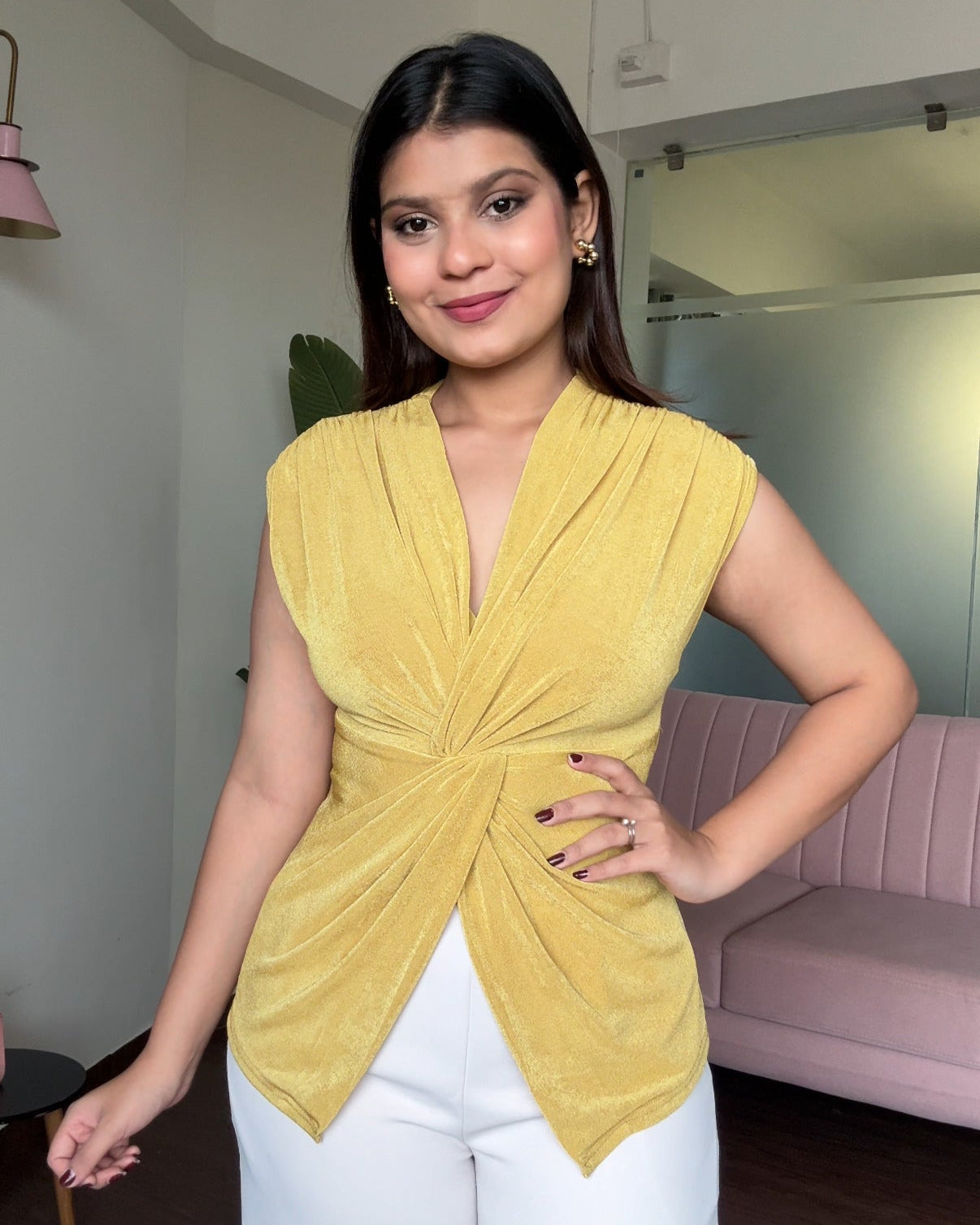 Cut Sleeve Bodycon Knot Detail Top