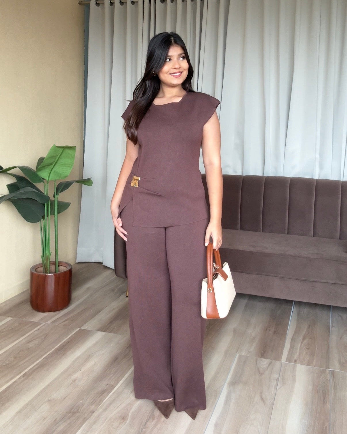 Golden Buckle Detailing Cut Sleeve Knitted Co-ord Set