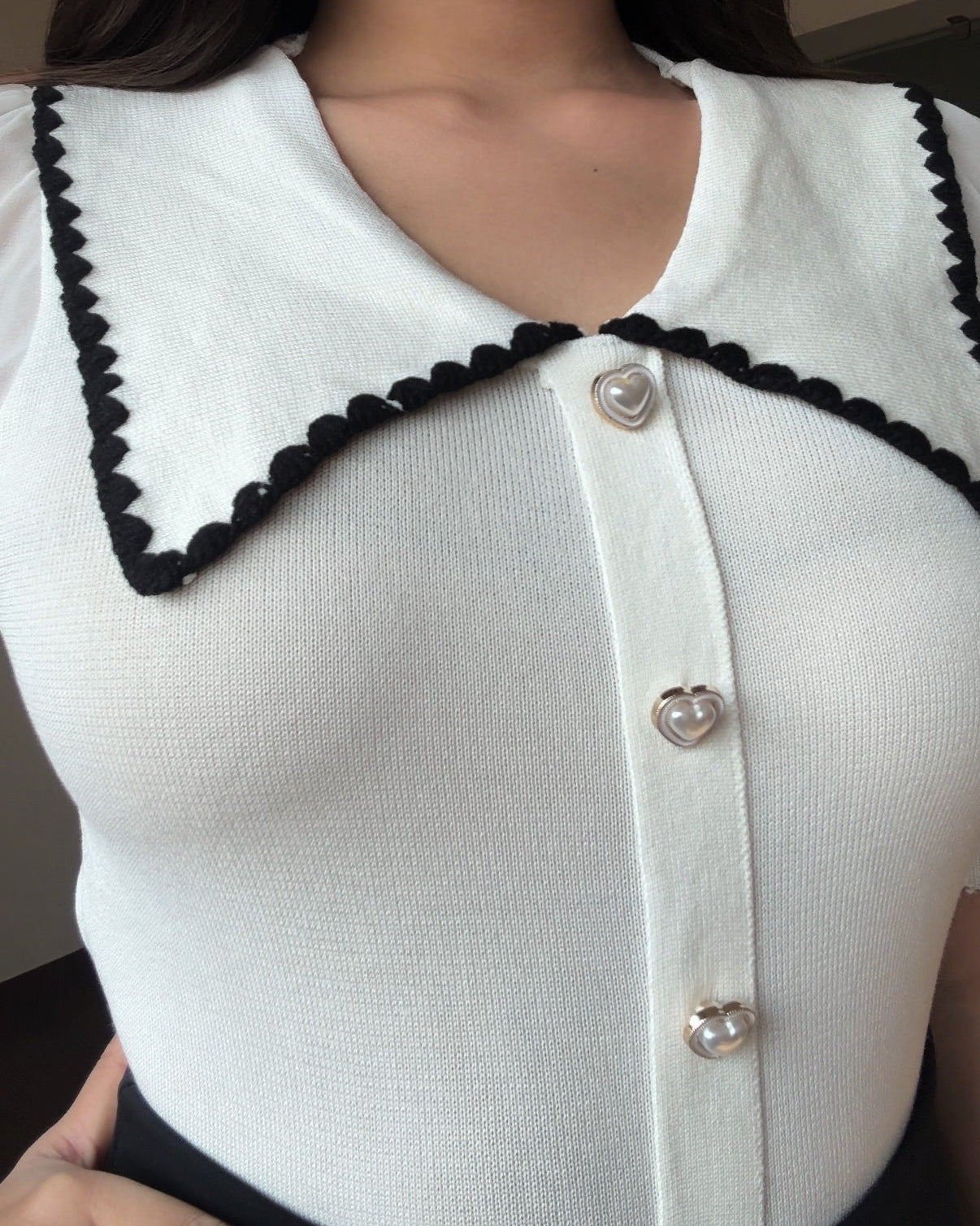 Half Sleeve Sheer Contrast Collar Top