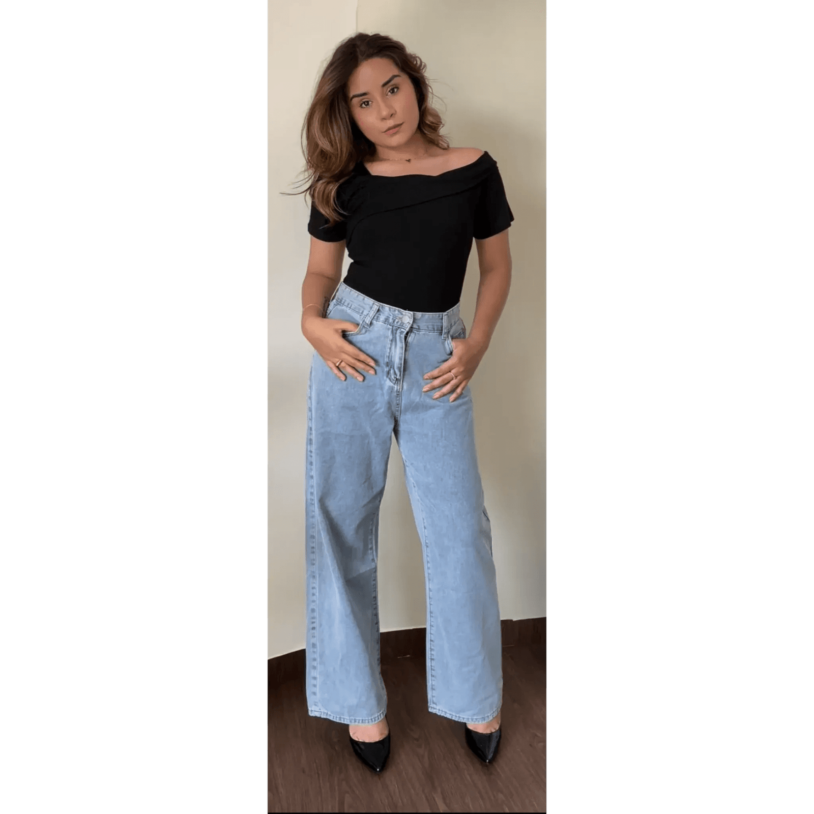 Light Wash Baggy Jeans