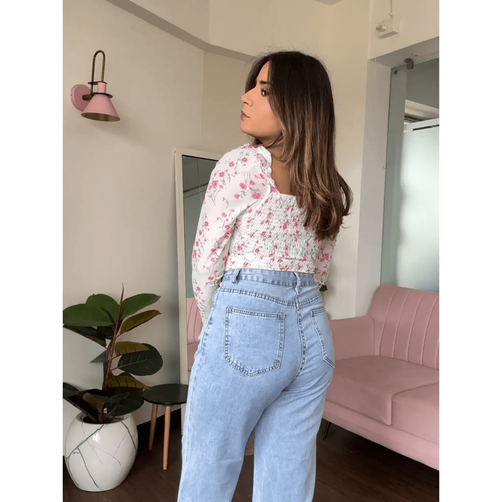 Mesh Padded Bell Sleeve Top