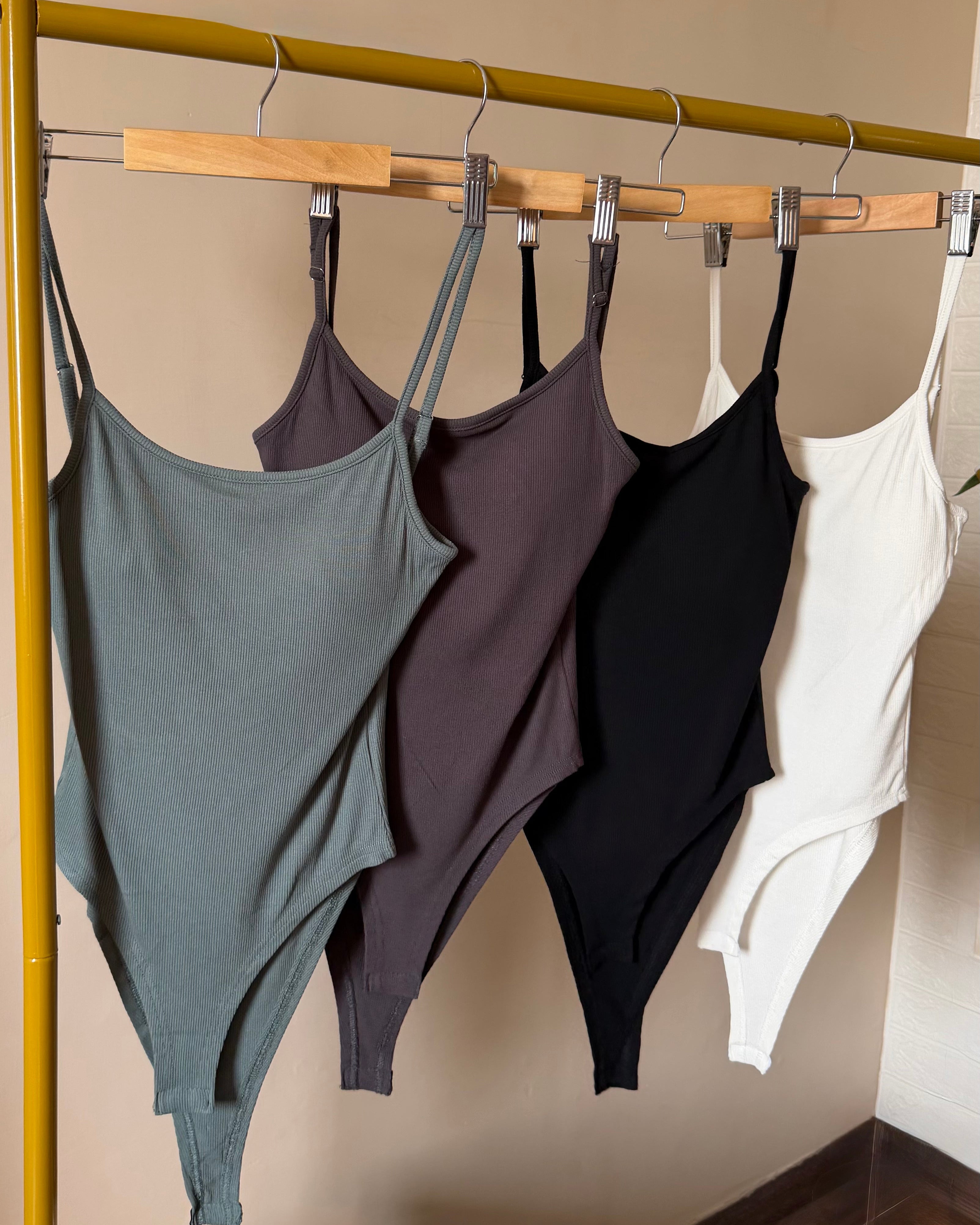 Backless Padded Scoop Neck Bodysuit Bundle ( Combo Of 2 )