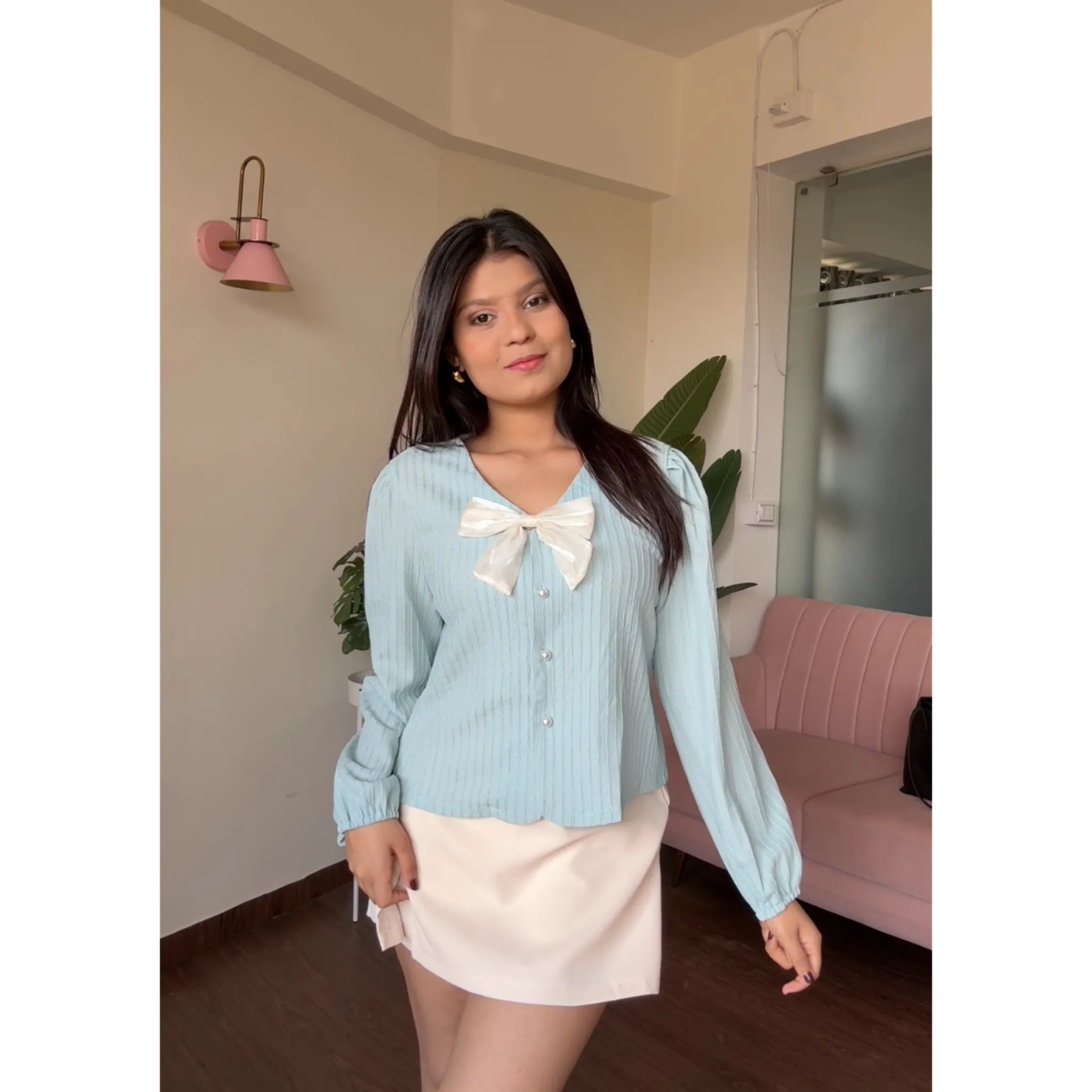 Bow Attachment Summer Retro Button Top