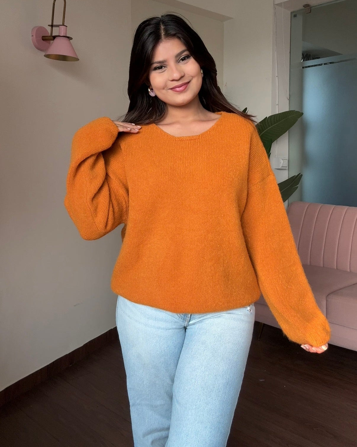 Round Neck Baggy Pullover