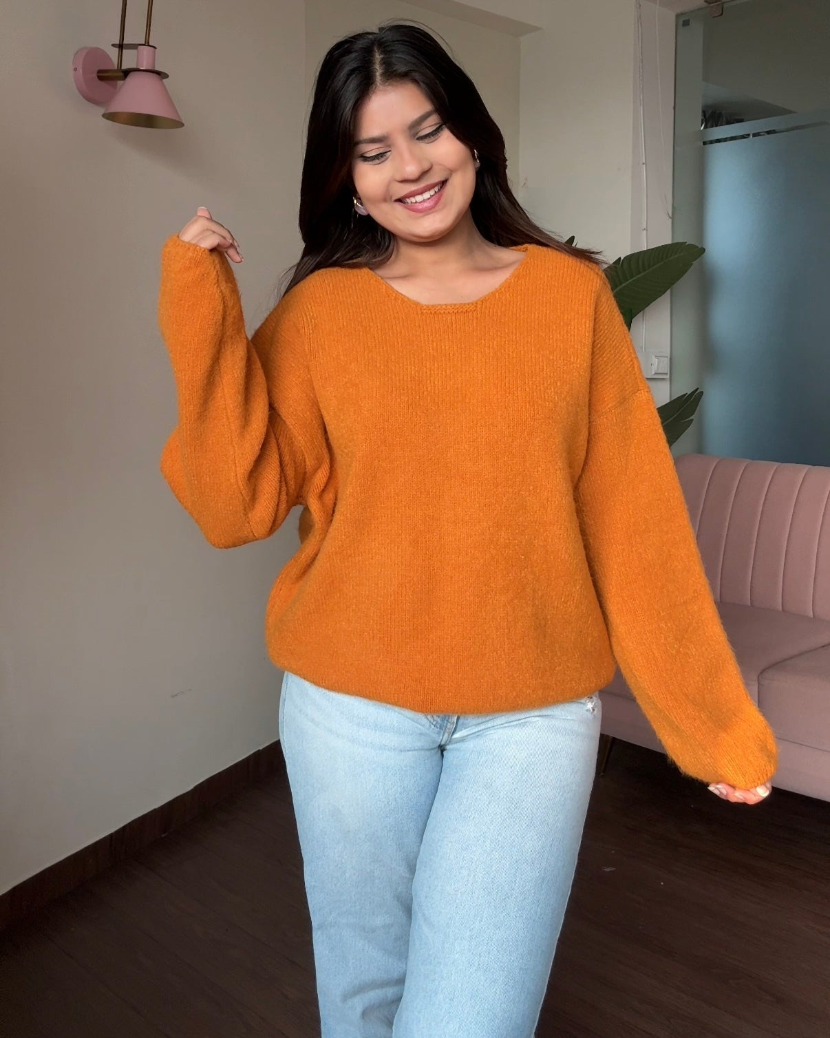 Round Neck Baggy Pullover