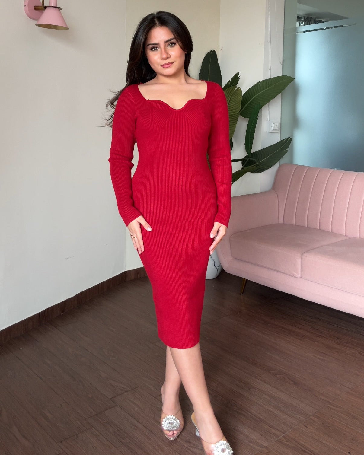 Sweetheart Neckline Textured Midi Dress