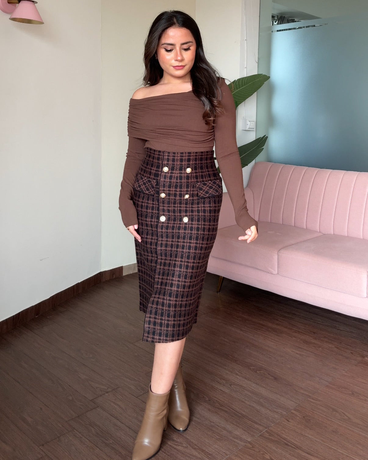 Woollen Checker Pattern Pearl Button Detailing Midi Skirt