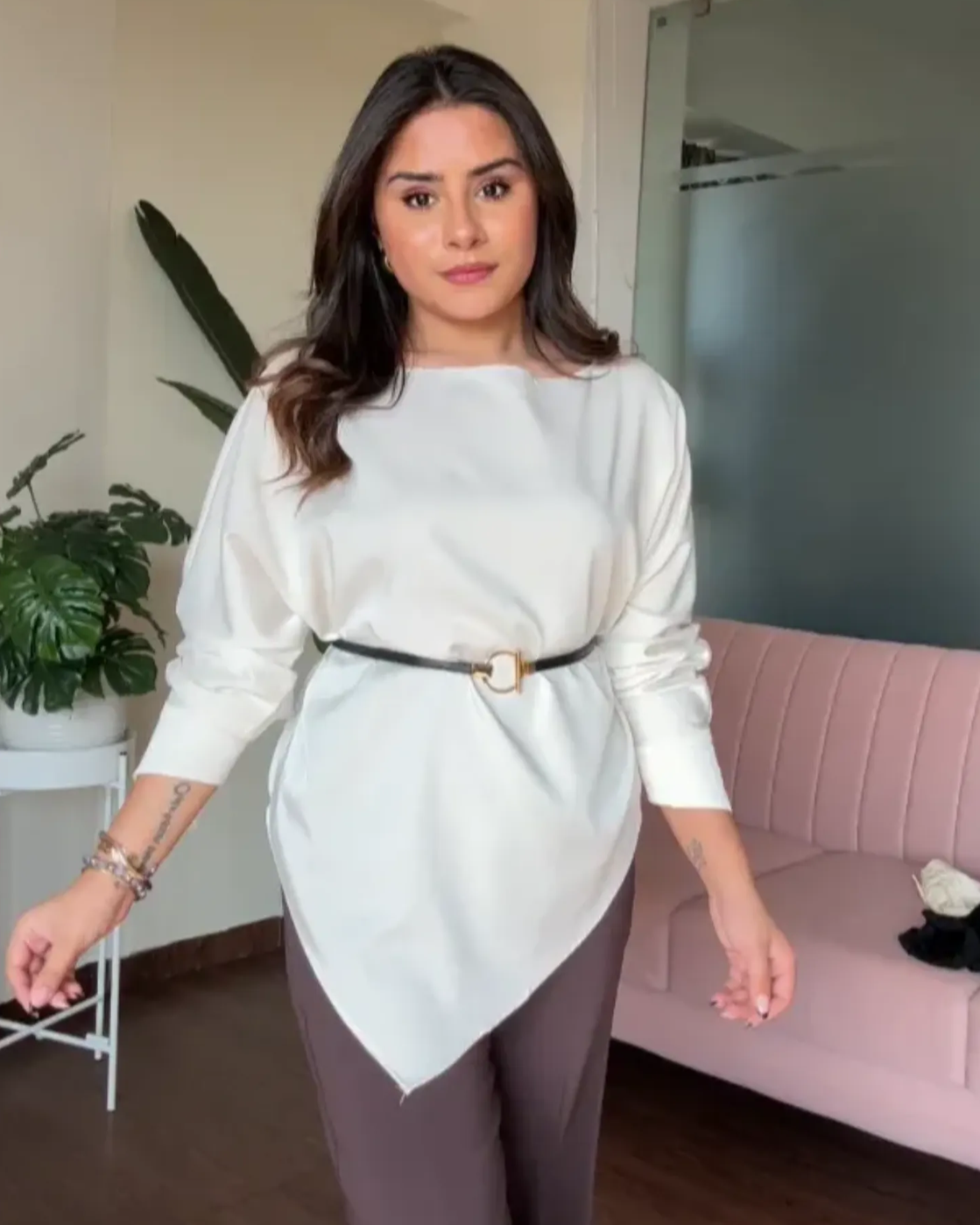 V Shape Hem Blouse With Belt