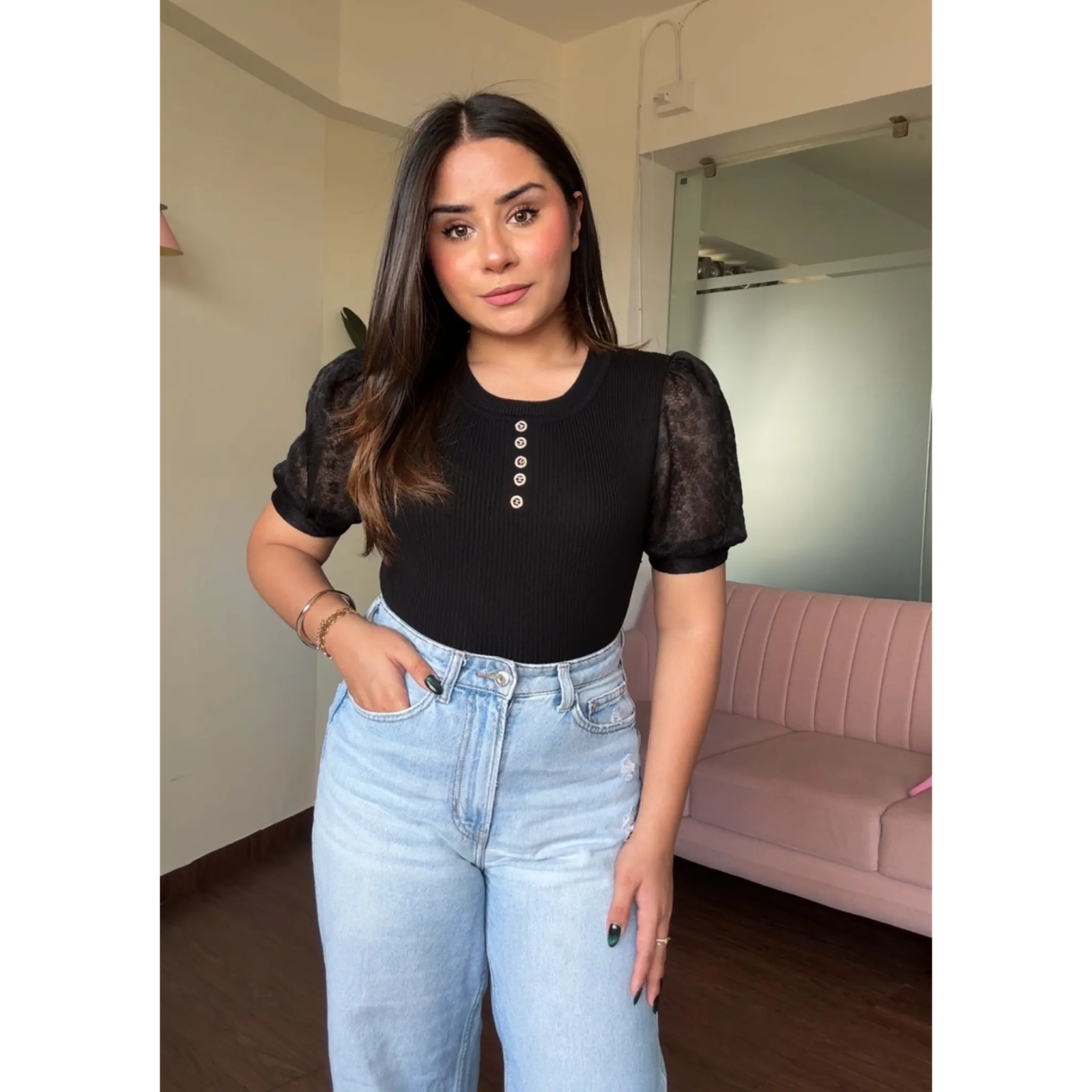 Lacy Ribbed Puff Sleeves Top