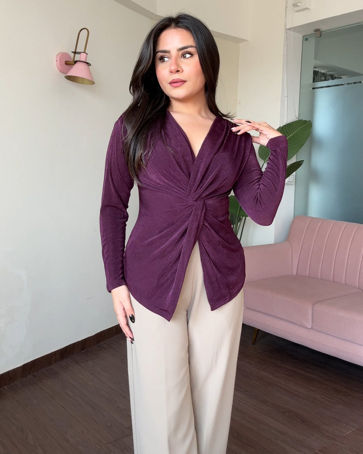 Knot Detailing V Neck Full Sleeve Top