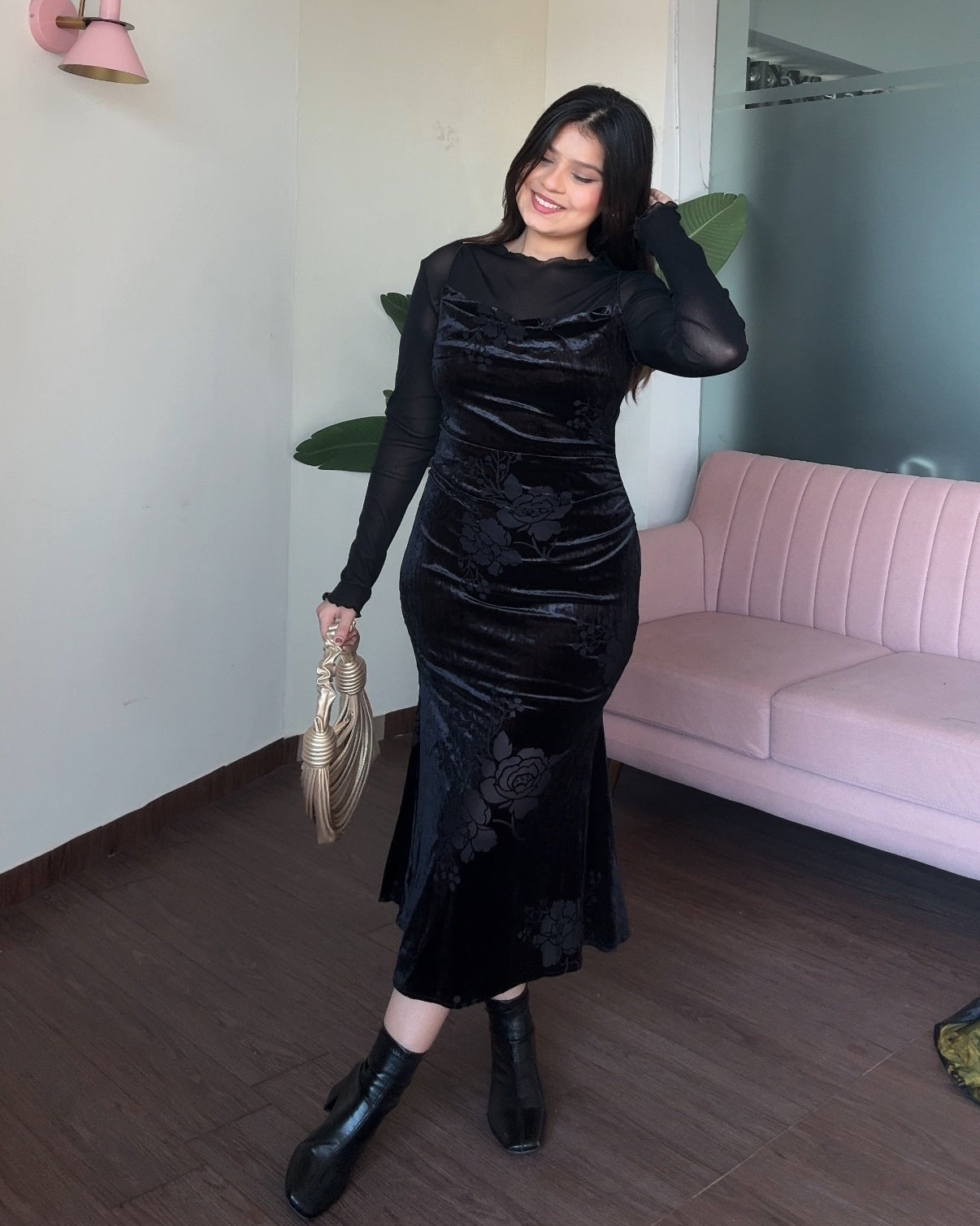 Printed Velvet Fitted Midi Dress With Inner