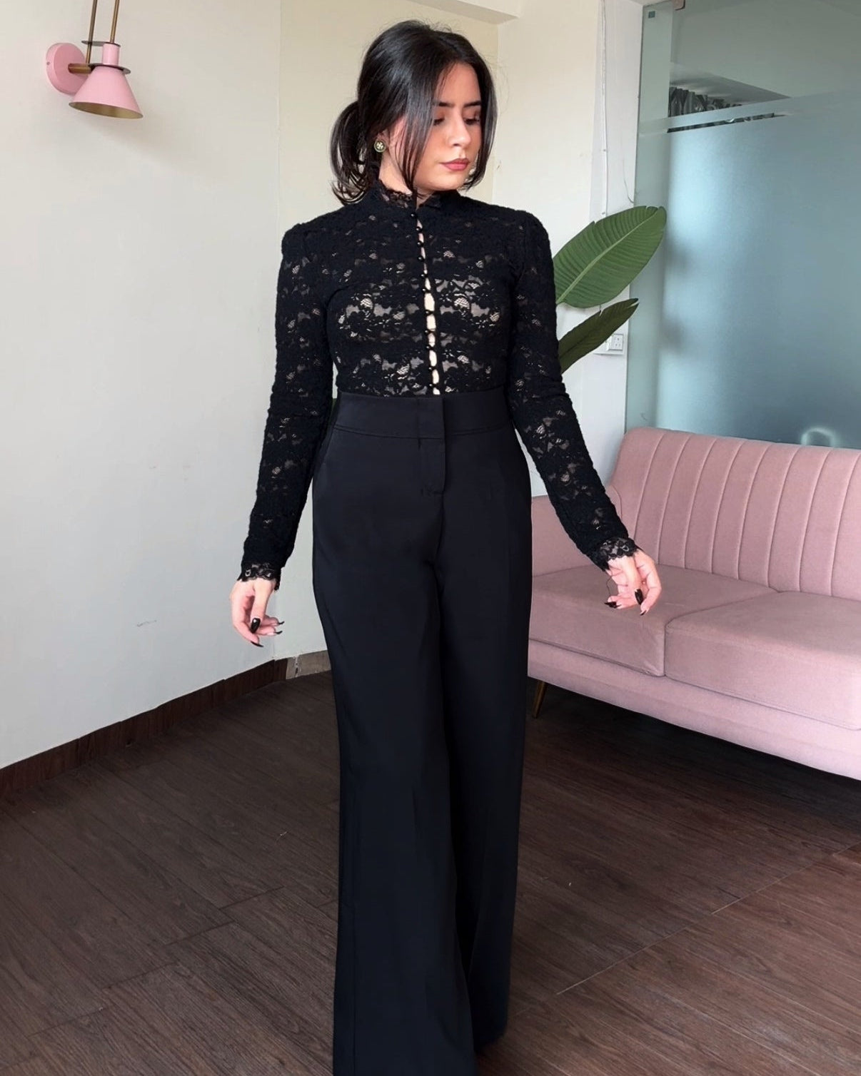 Solid Wide Legged Tailored Trouser