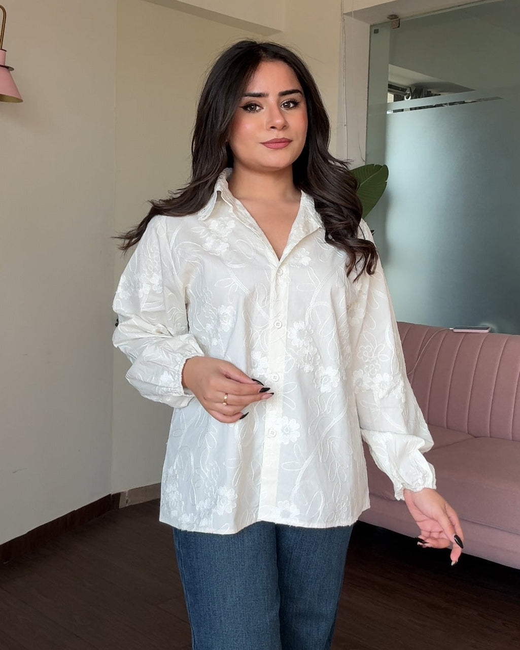 Lace Collar Balloon Sleeve Minimal Embroidery Cotton Shirt