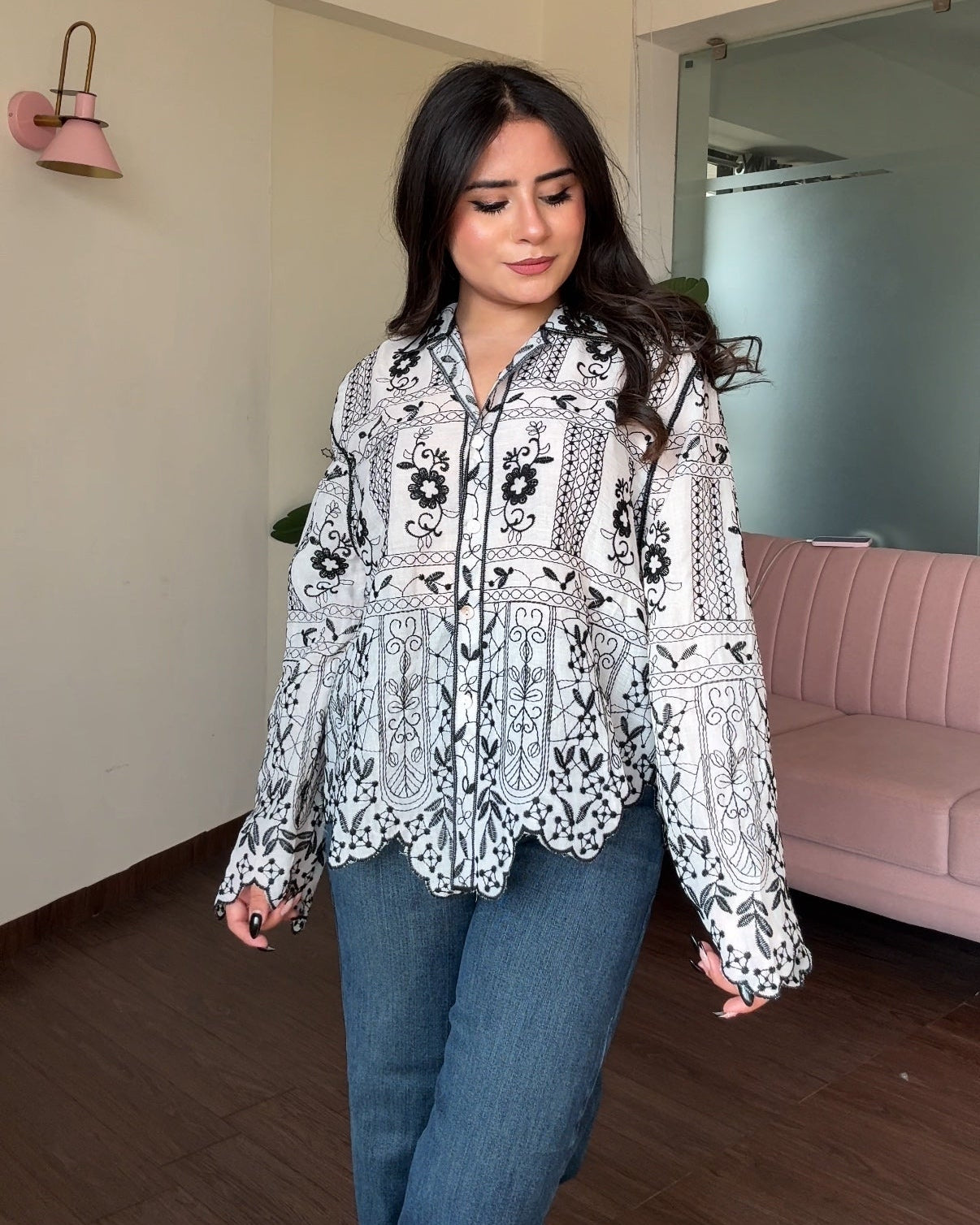 Thin Embroidery Tissue Cotton Shirt