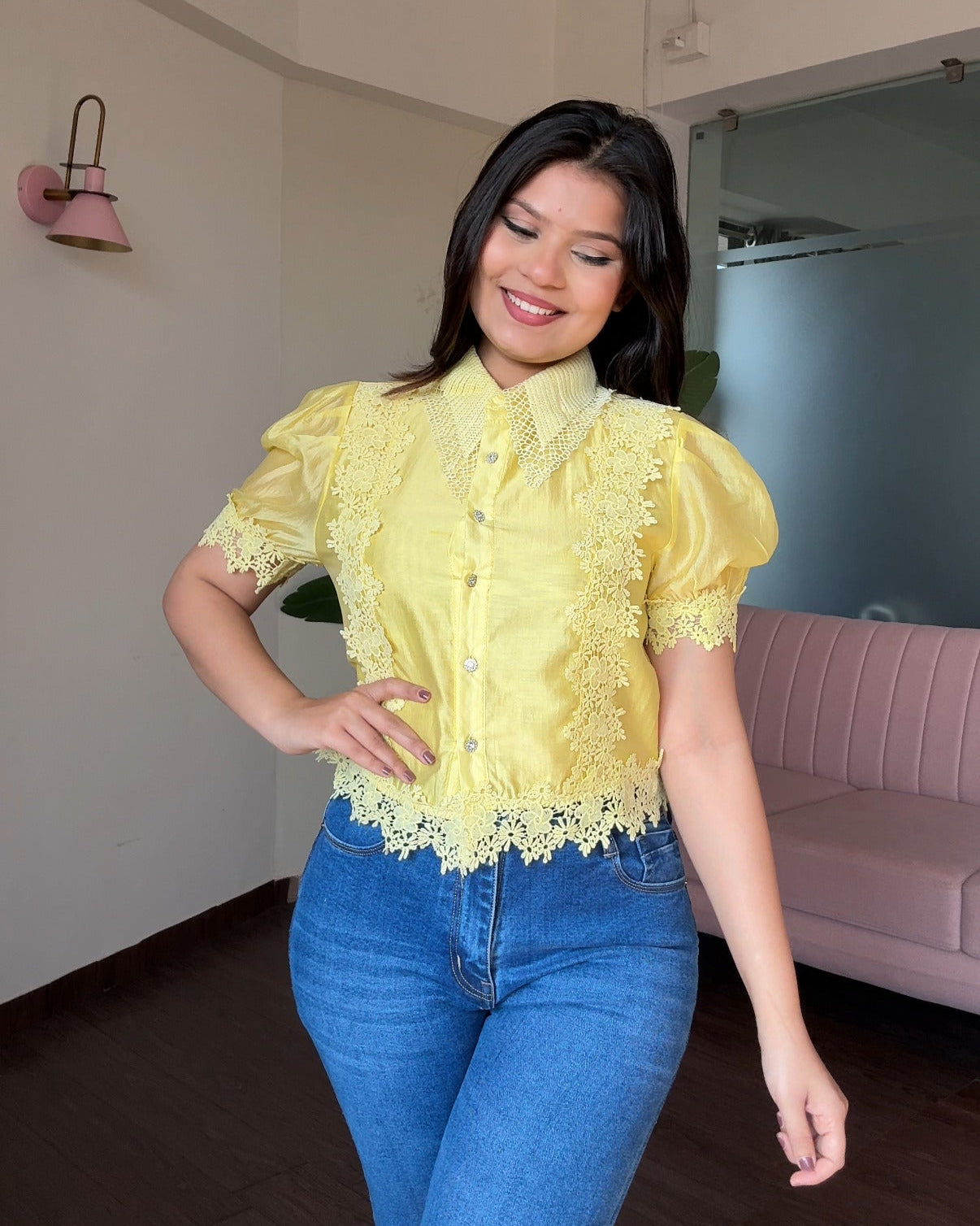 Lace Detailing Puff Sleeve Cropped Shirt