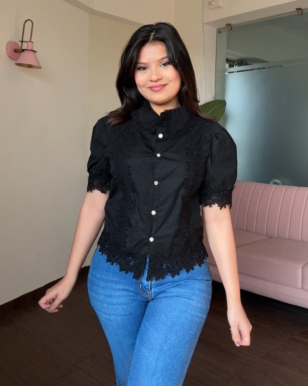 Lace Detailing Puff Sleeve Cropped Shirt