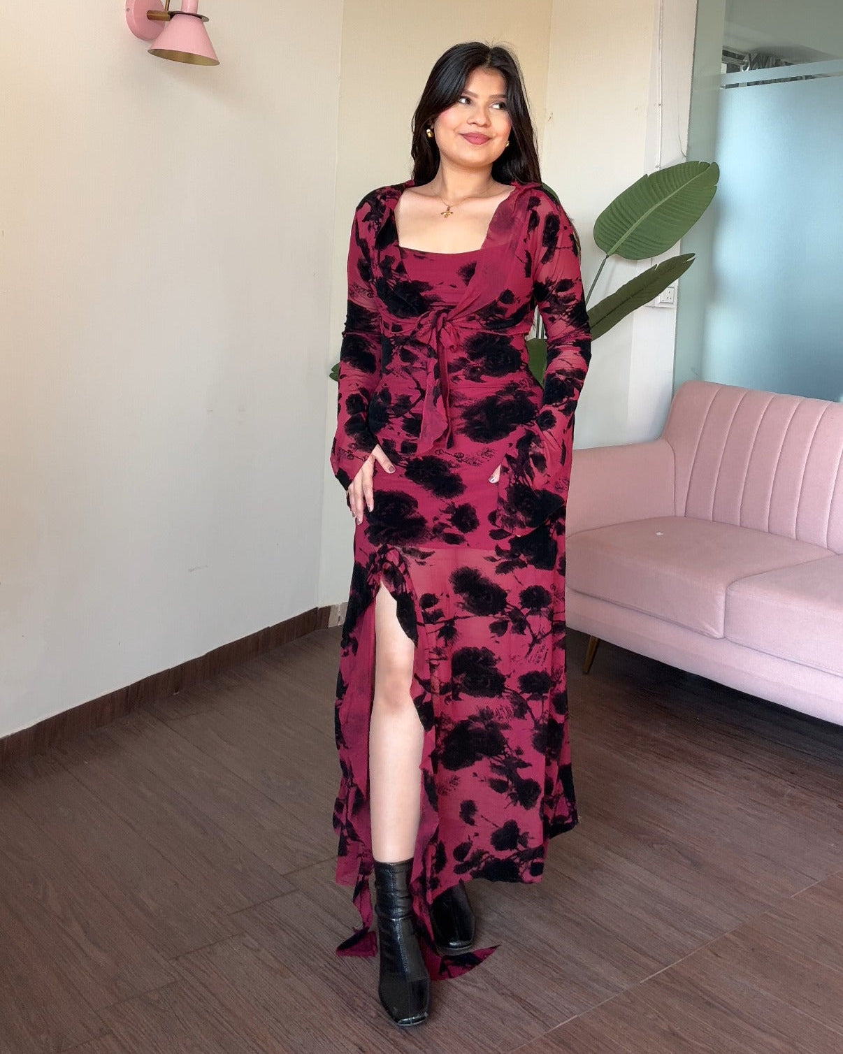 Rose Printed Strappy Bodycon Dress With Shurg