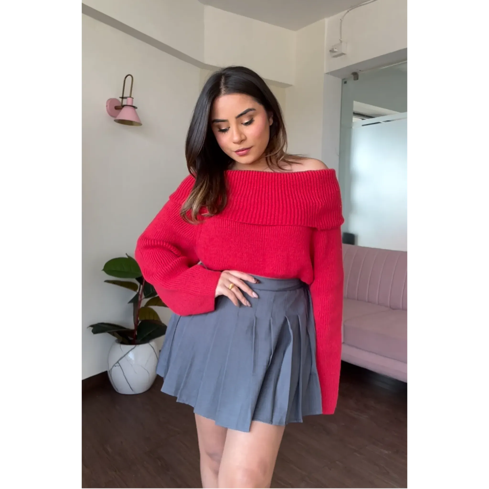 Baggy Offshoulder Sweater