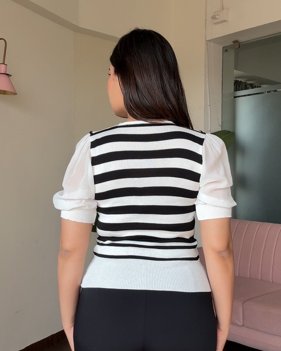 Half Sleeve Striped Contrast Collar Top