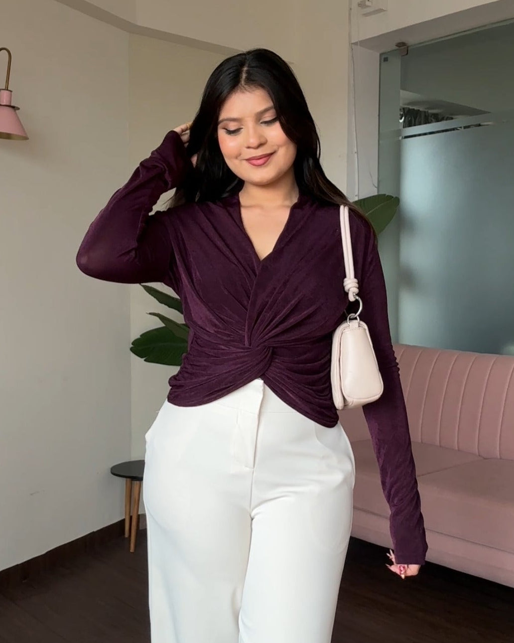 V Neck Ruched Knot Detailing Full Sleeve Top