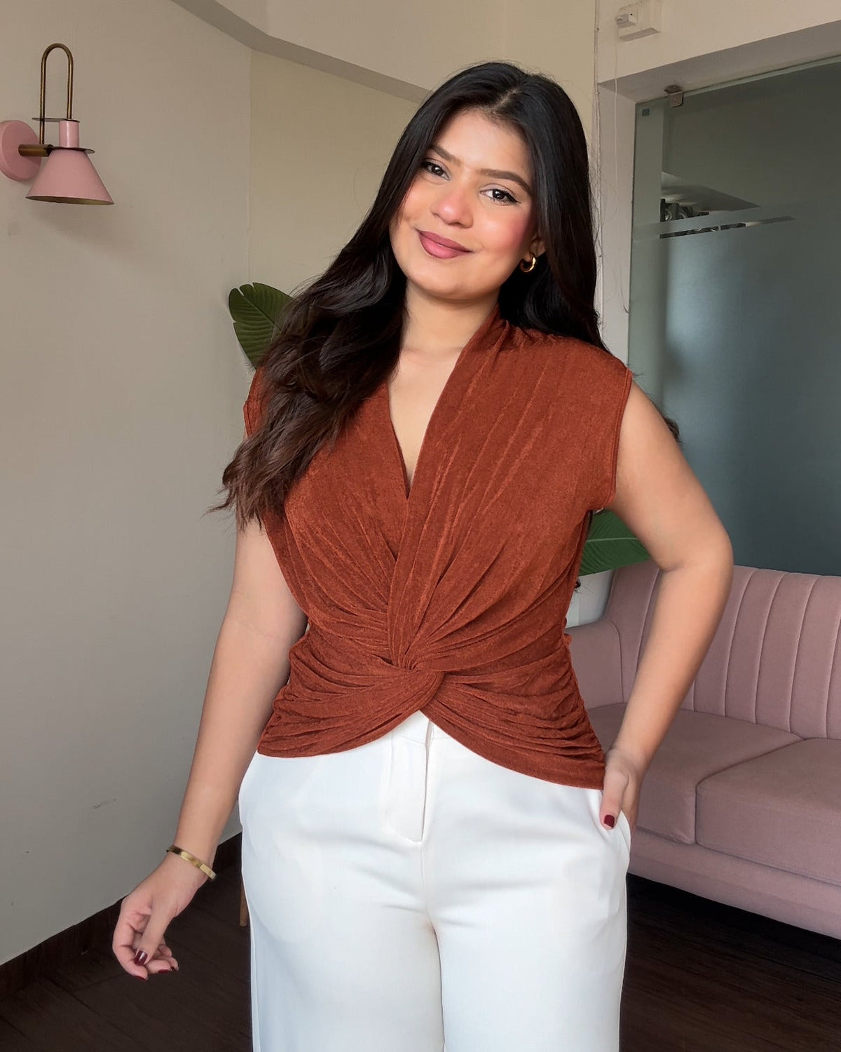Cut Sleeve Knot Detailing Ruched Top