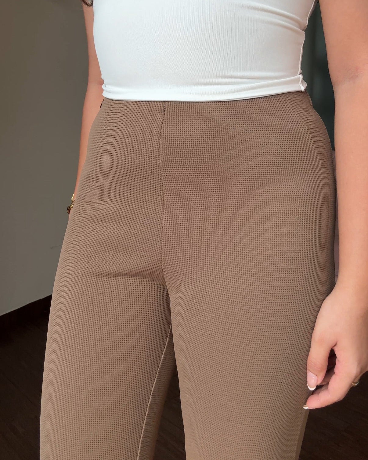 Fitted Stretchy Flared Pants