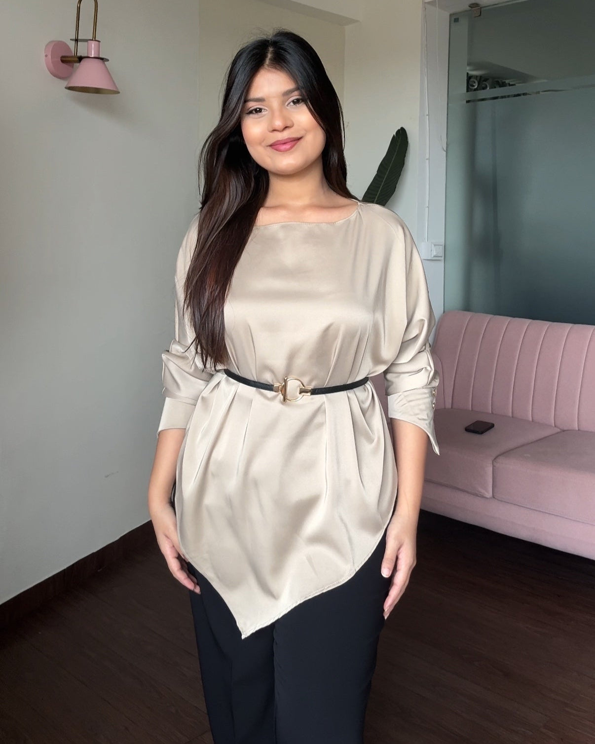 V Shape Hem Blouse With Belt