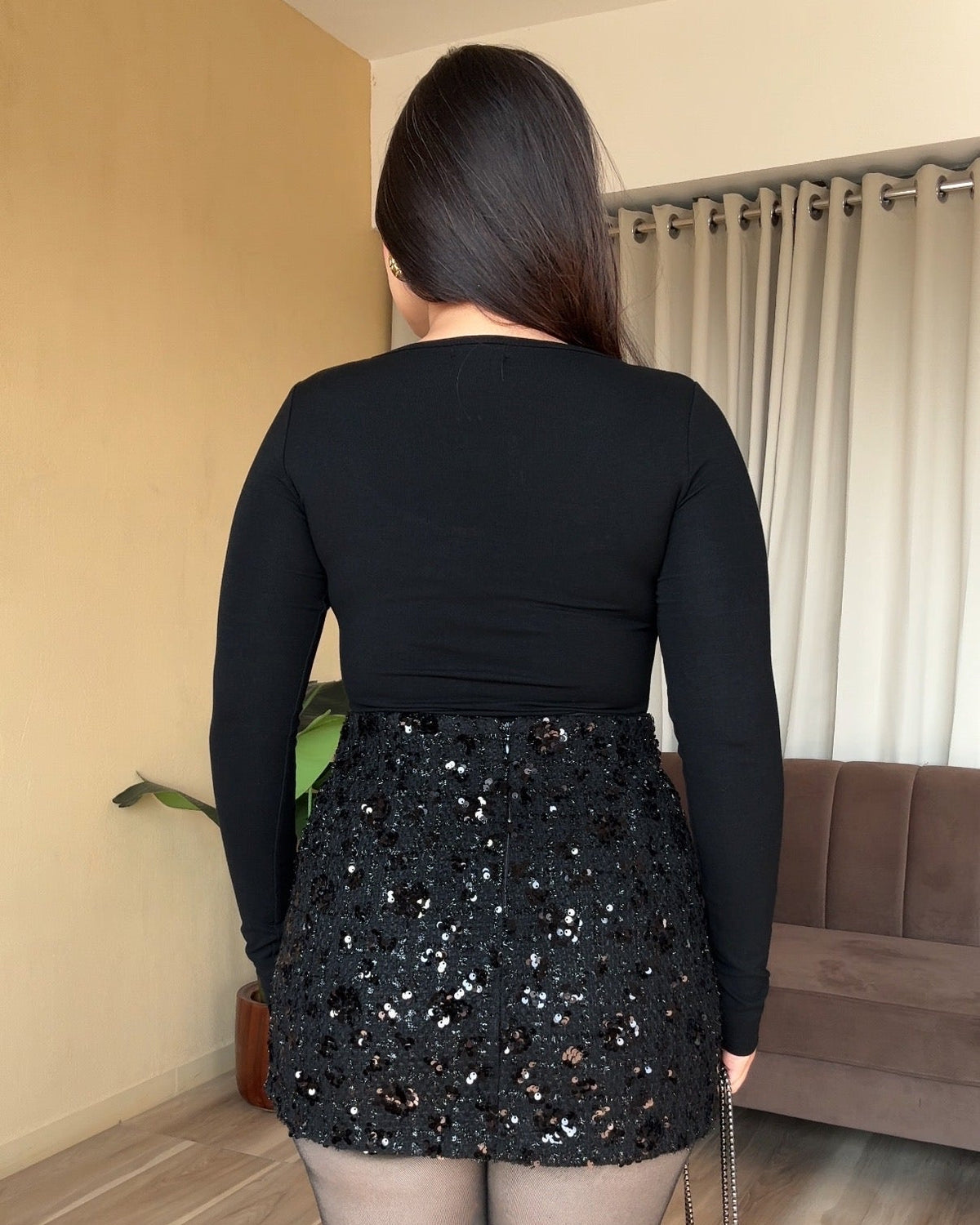 Neck Cut Out Golden Buckle Bodycon Full Sleeves Top