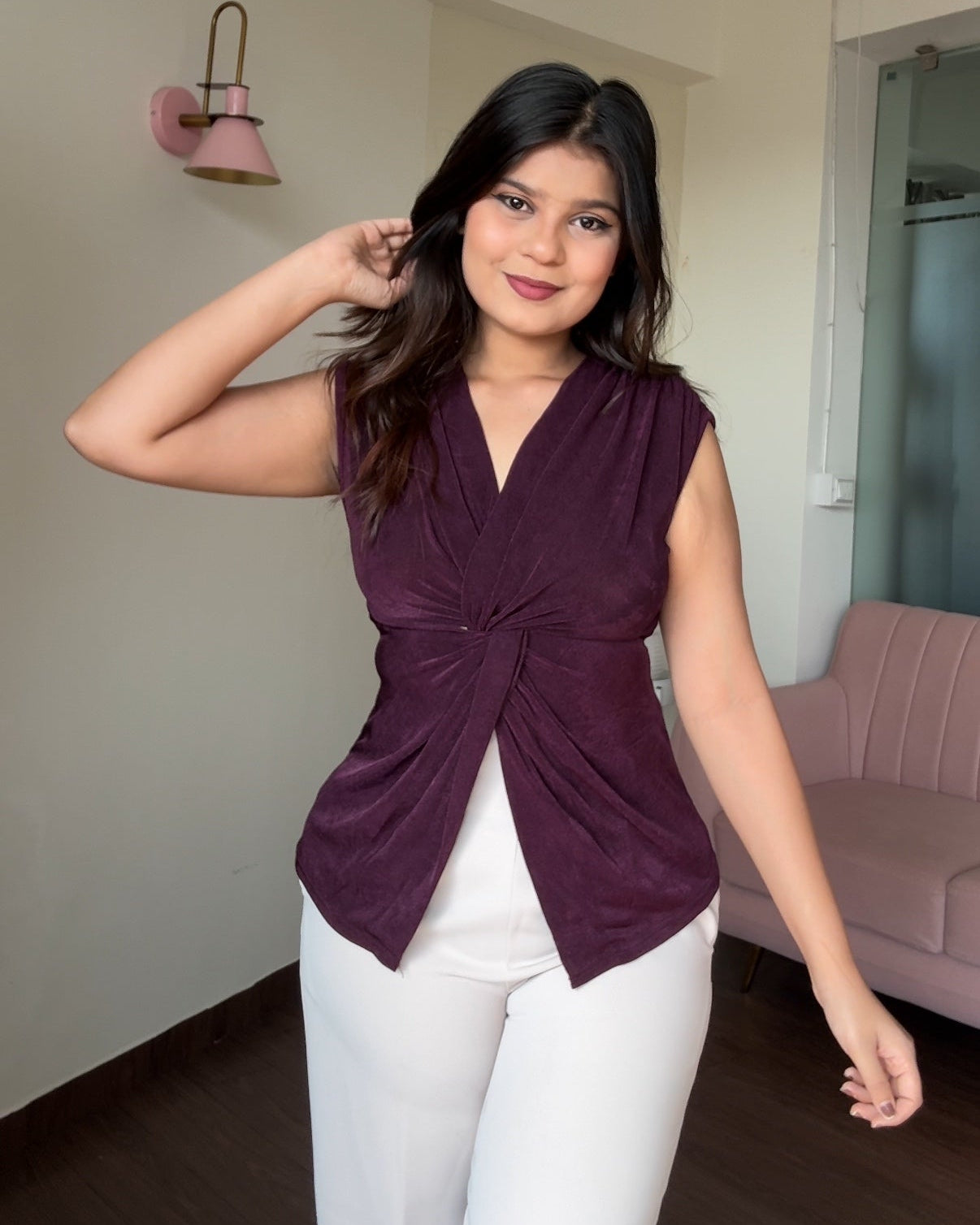 Cut Sleeve Bodycon Knot Detail Top