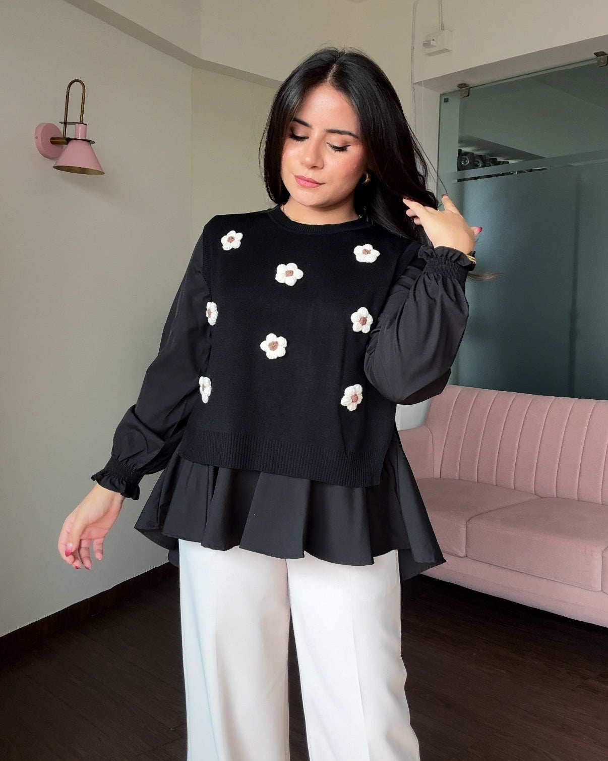 2-Piece 3D Flower Detailing Ruffle Blouse With Vest Top