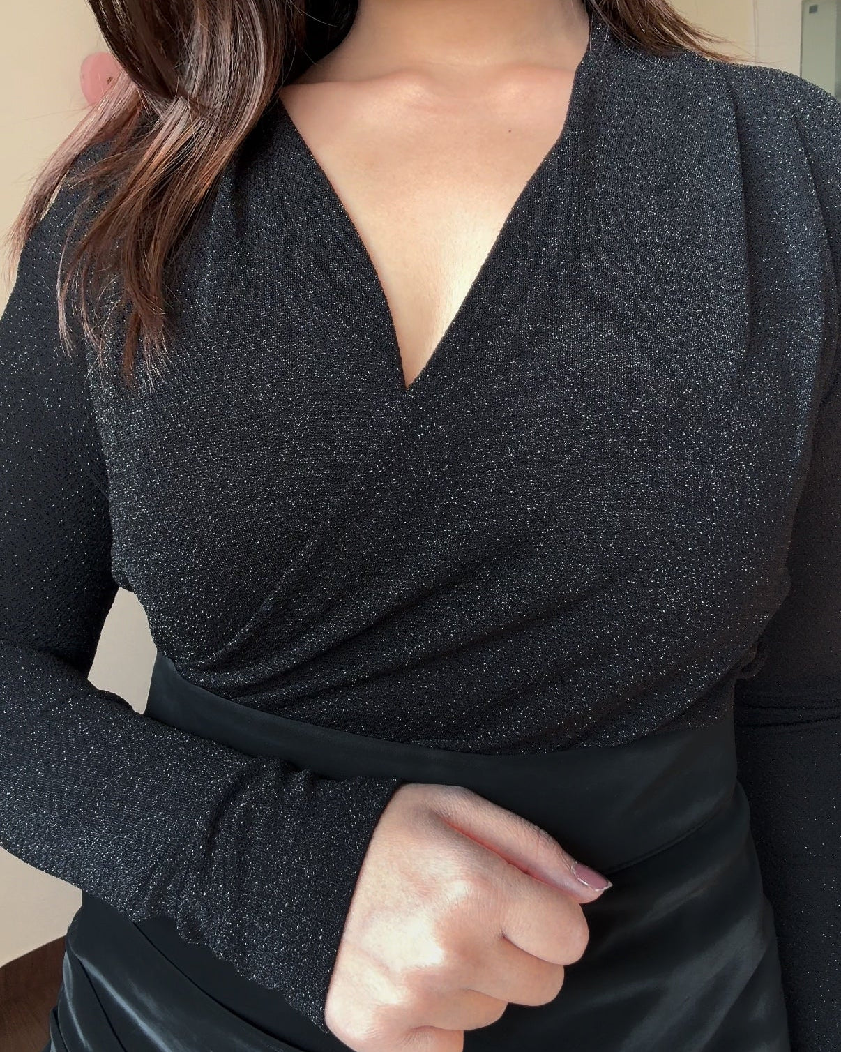 Shimmer V-Neck Full Sleeve Top