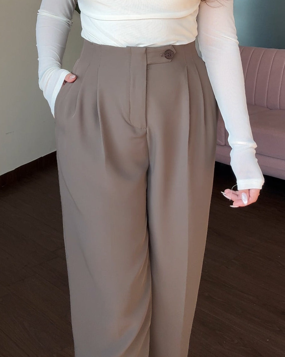 Korean Straight Fit Waist Detailing Pant