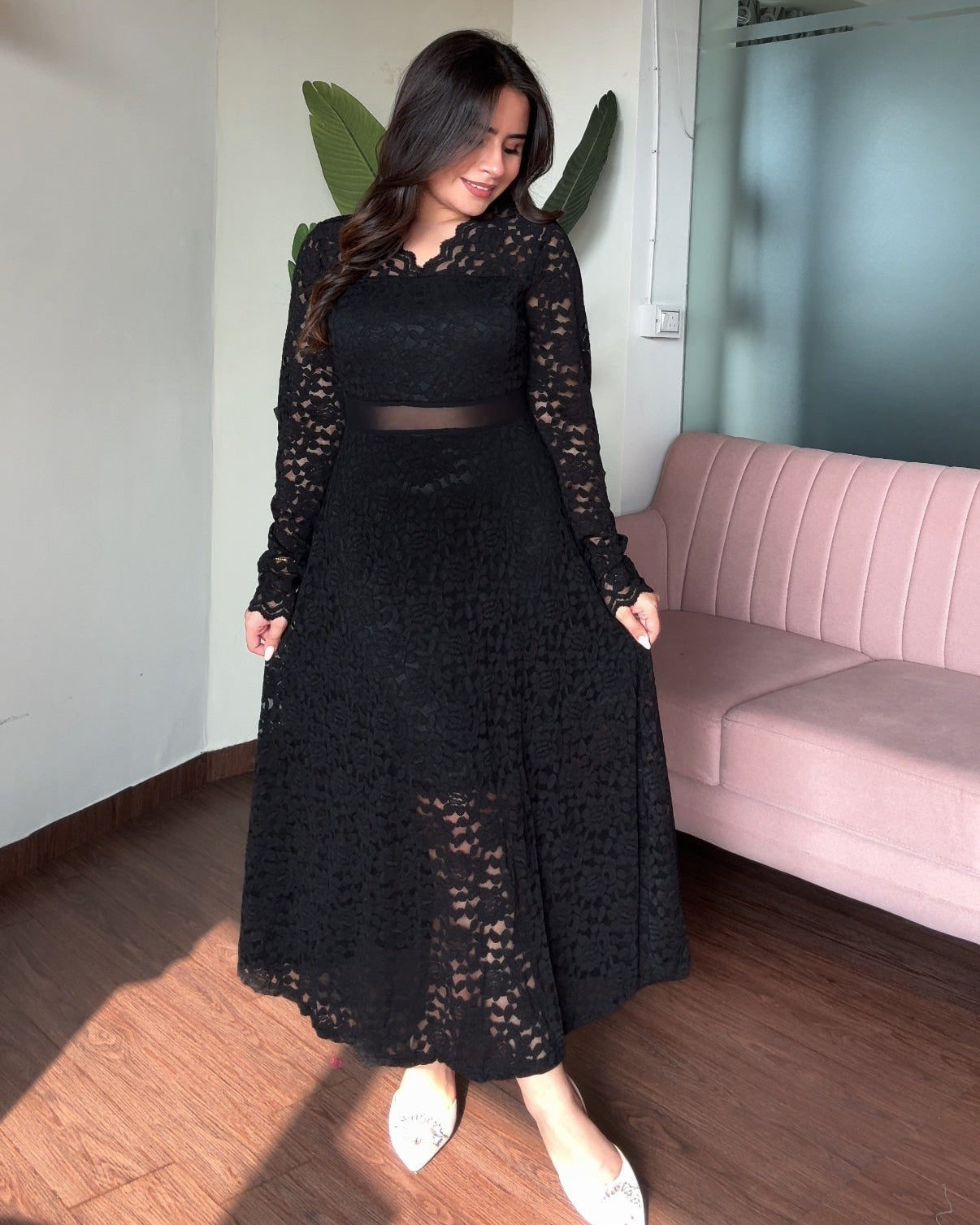 Lacy Cut Out Full Sleeves Midi Dress