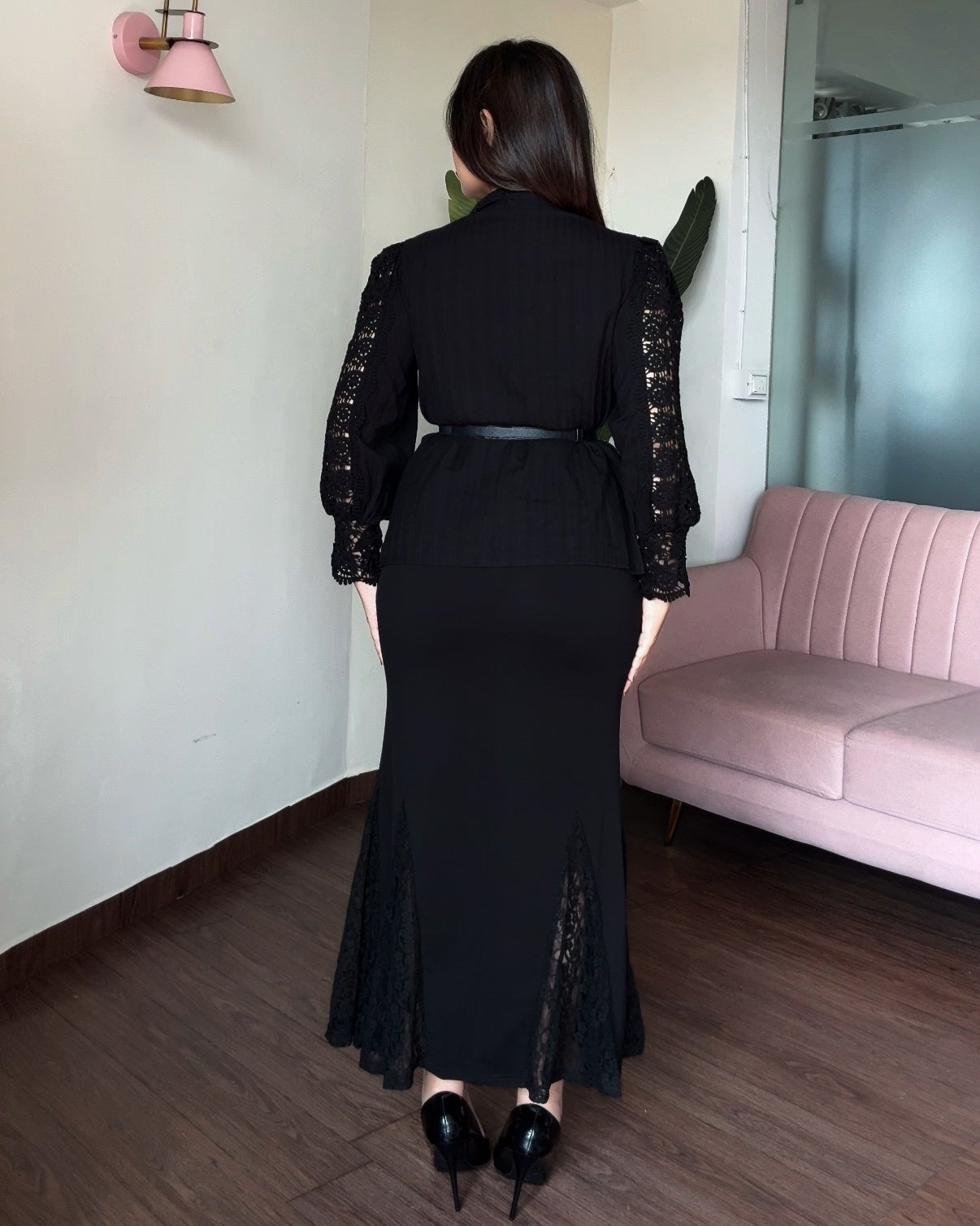 Mermaid Fit Lacy Midi Skirt