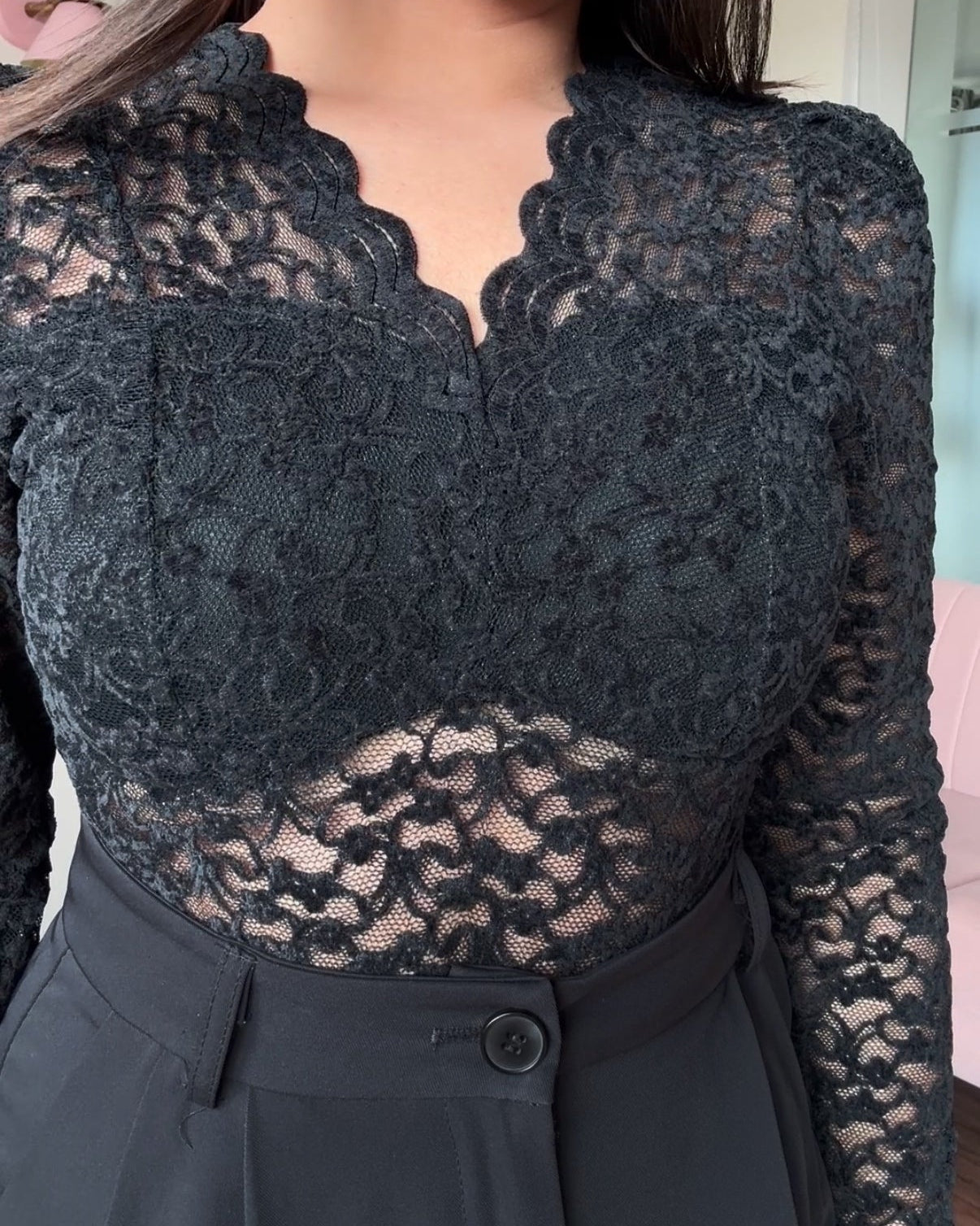 Mesh Velvet Padded V Neck Top