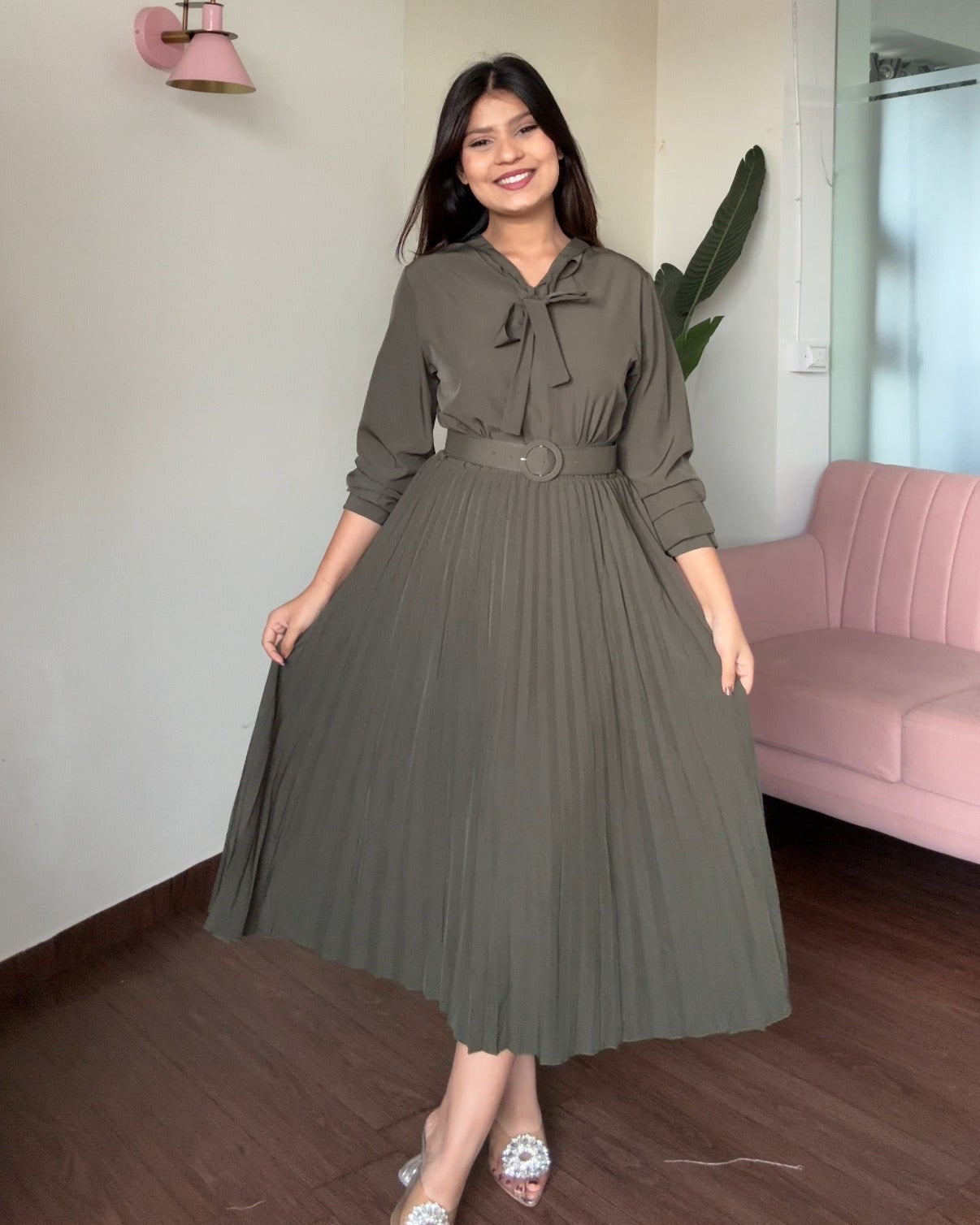 Neck Tie-Up Pleated Dress With Belt