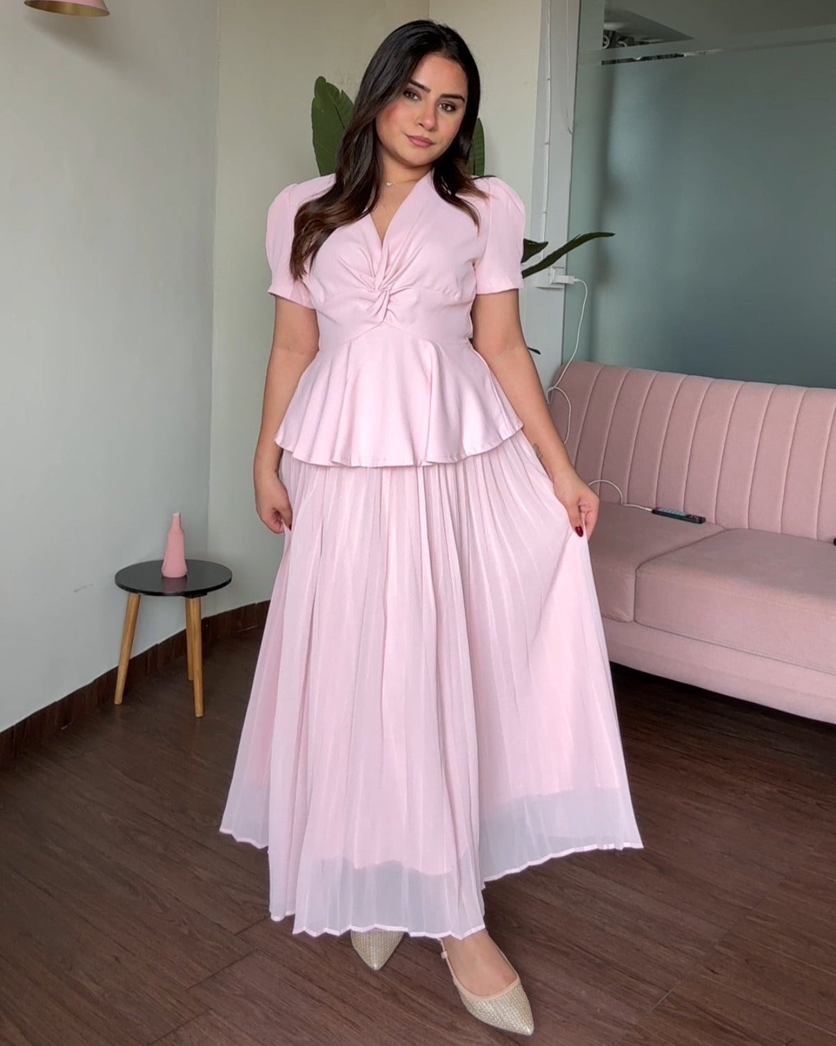 Puff Sleeve Knot Top With Pleated Skirt