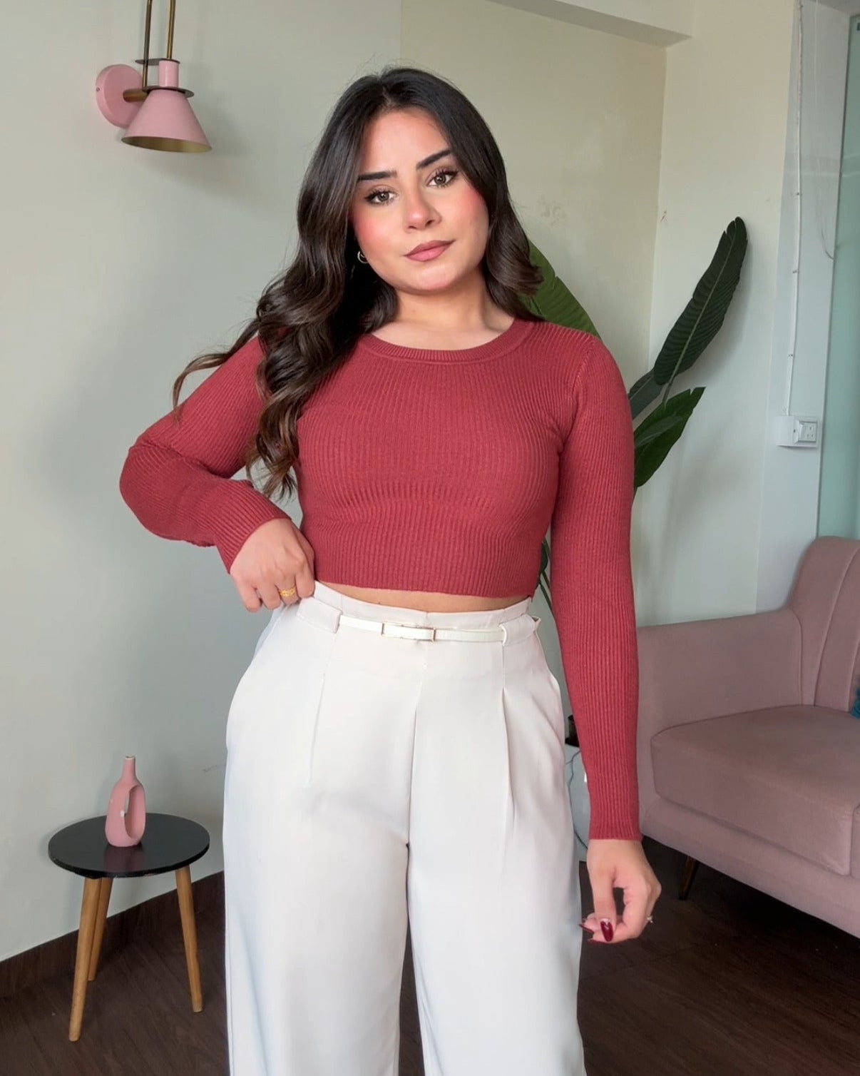 Round Neck Ribbed Knitted Cropped Top