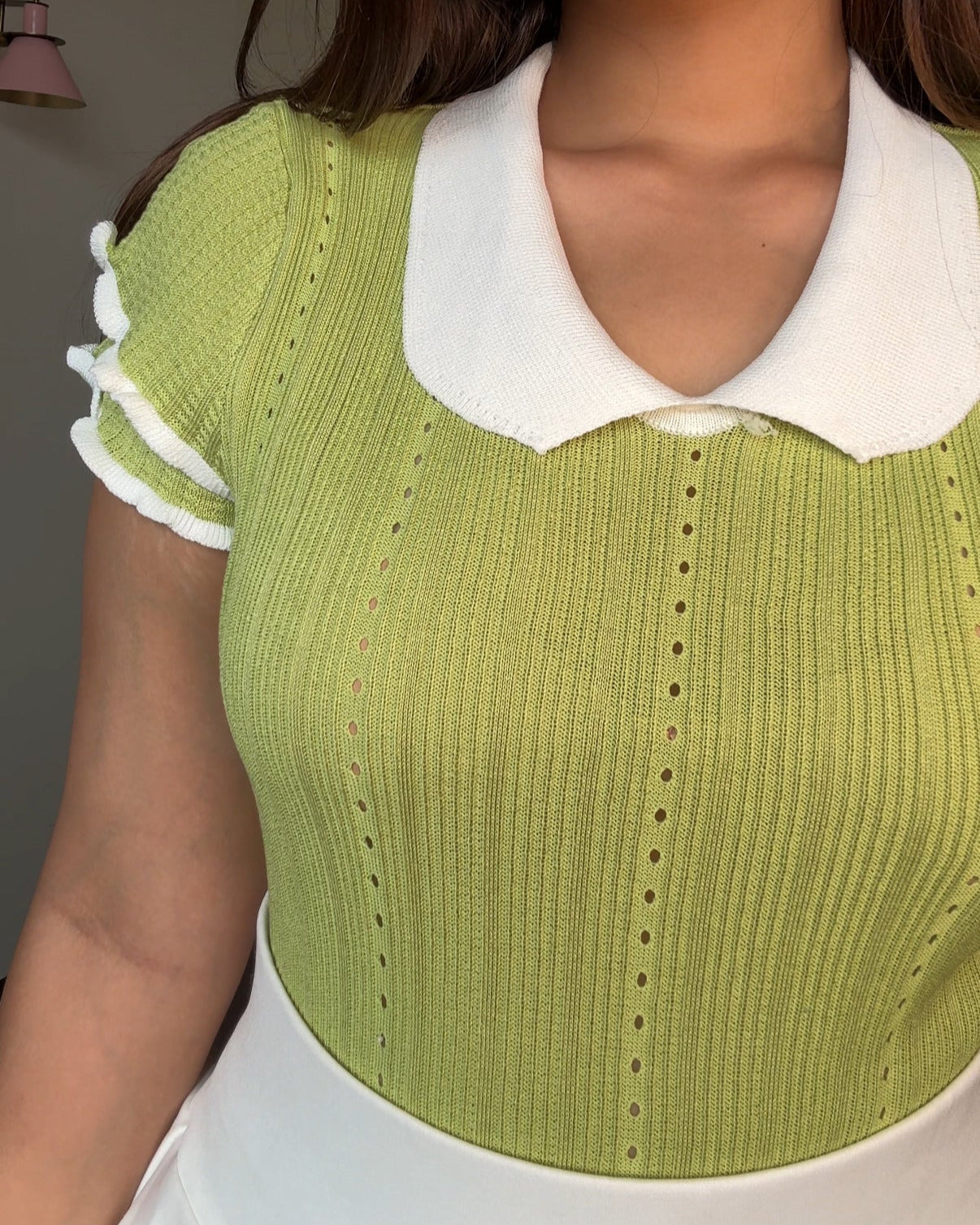 Ruffle Sleeves Collared Contrast Hem Top