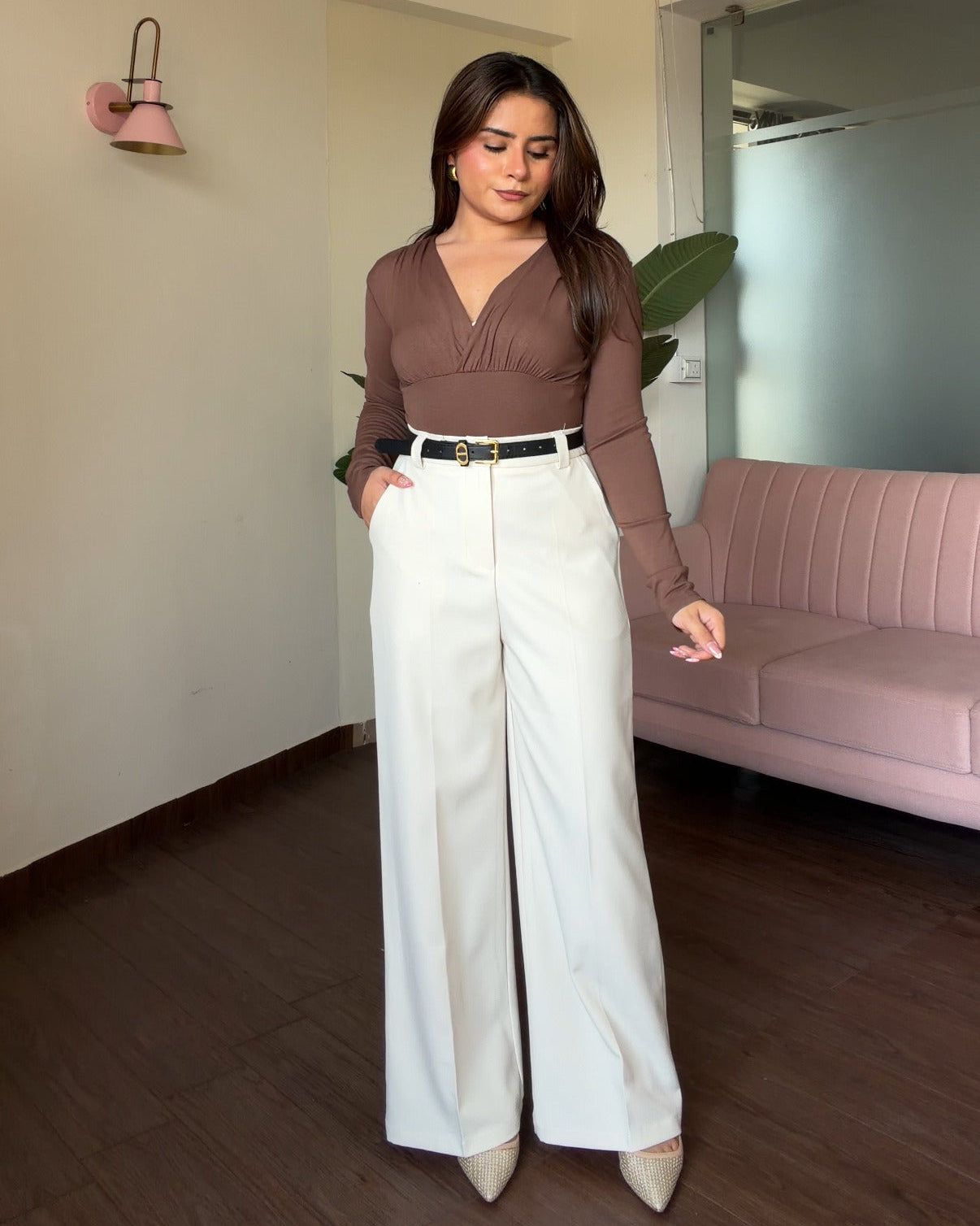 Solid Wide Legged Trouser With Belt