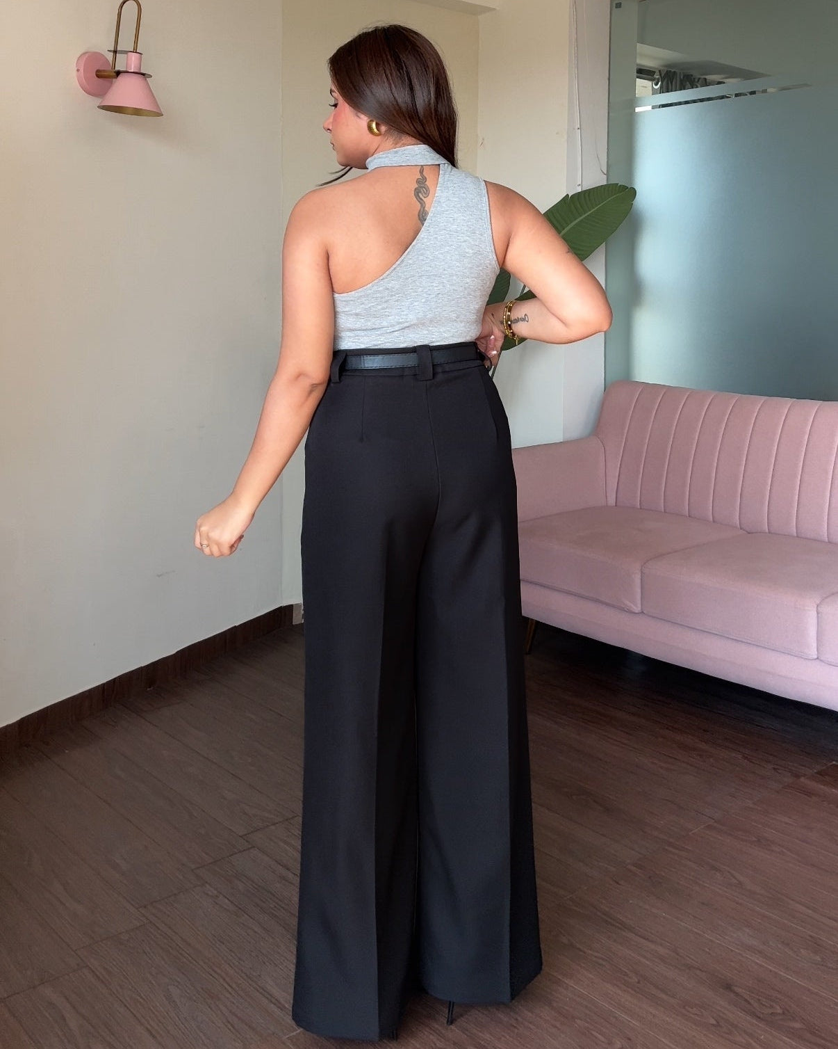 Solid Wide Legged Trouser With Belt