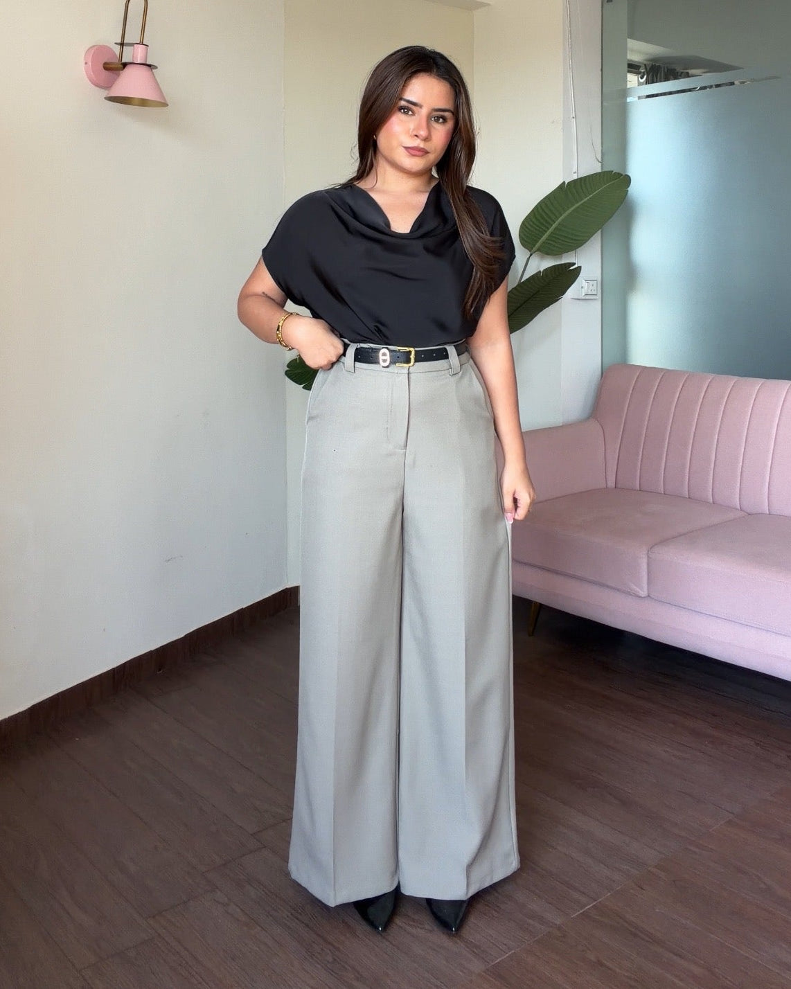 Solid Wide Legged Trouser With Belt
