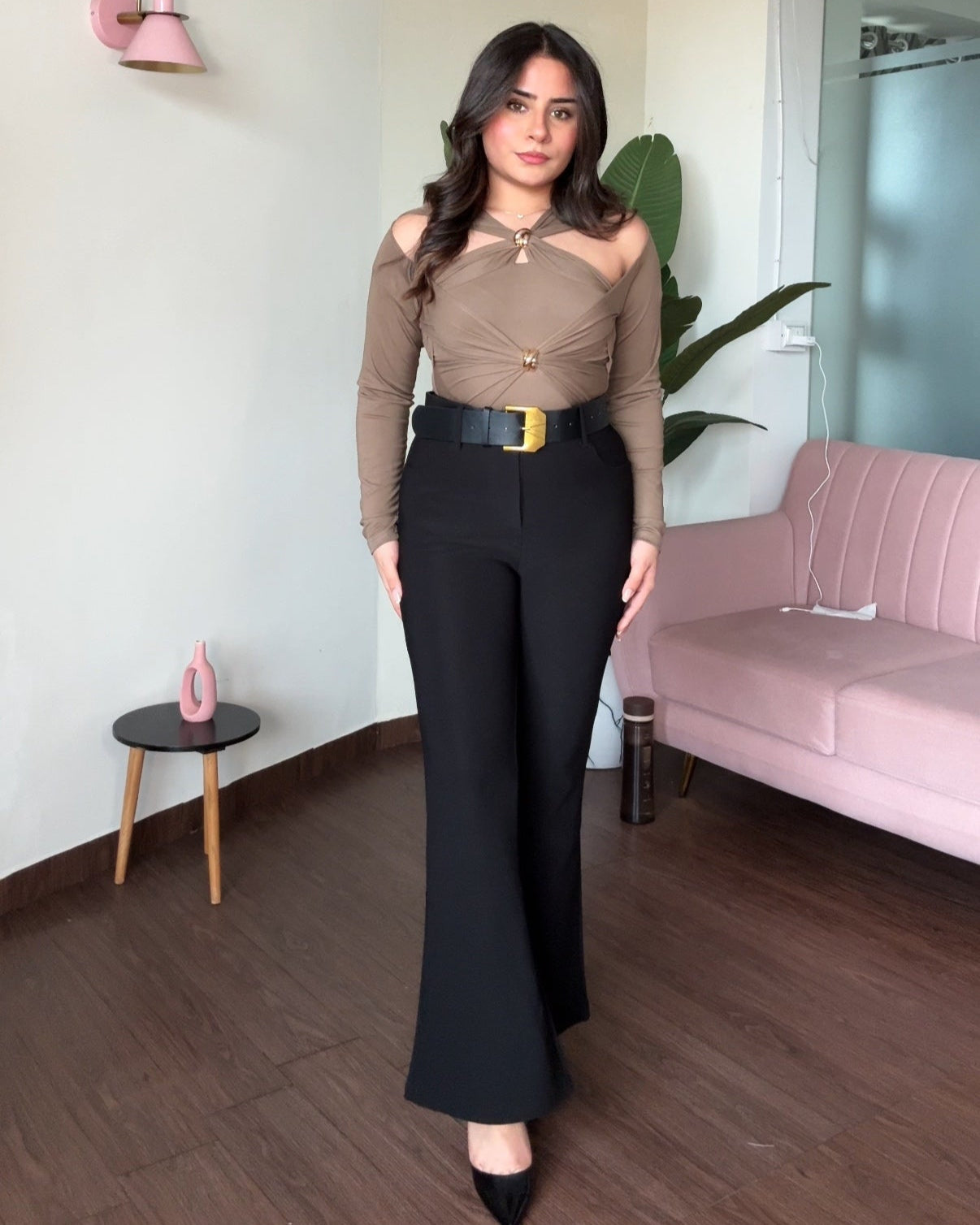 Stretchy Flared Pants With Belt