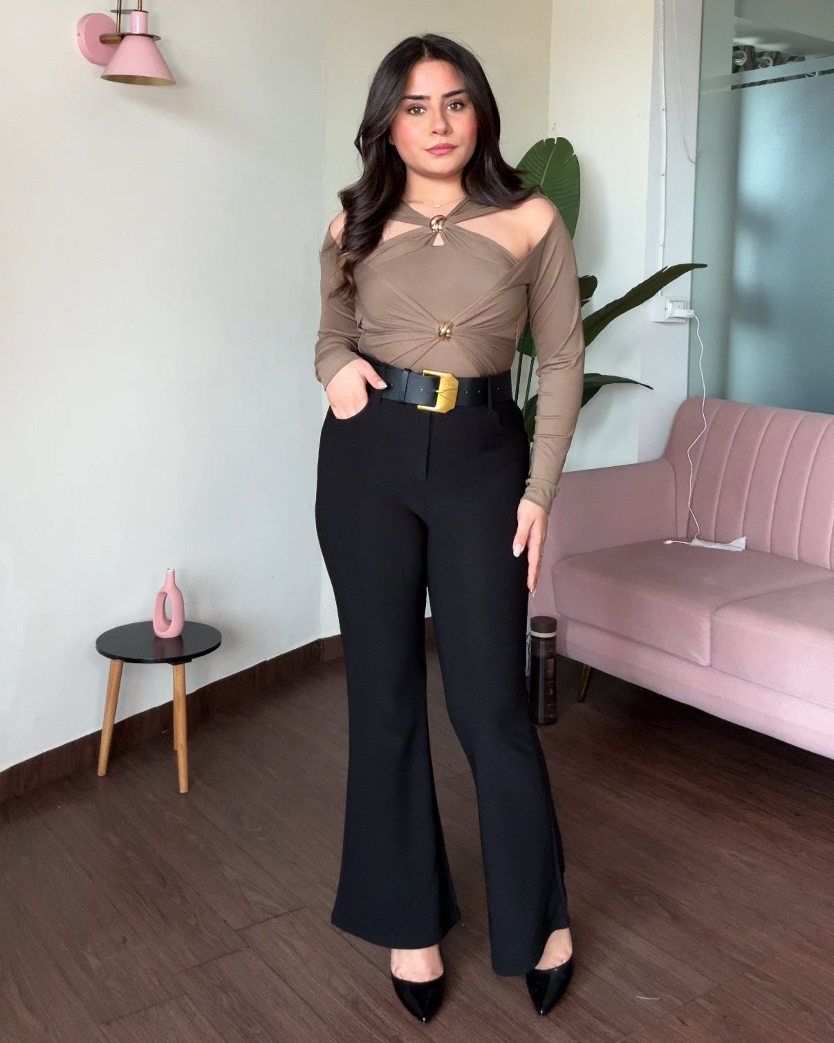 Stretchy Flared Pants With Belt