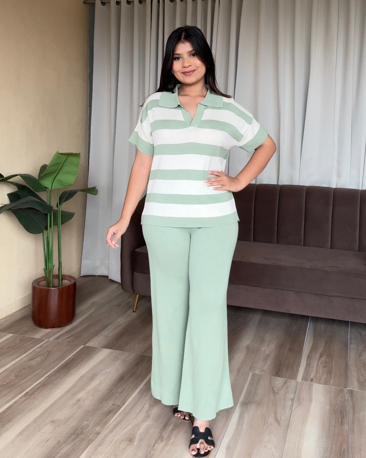 Striped Detailing Collared Summer Knit Co-ord Set